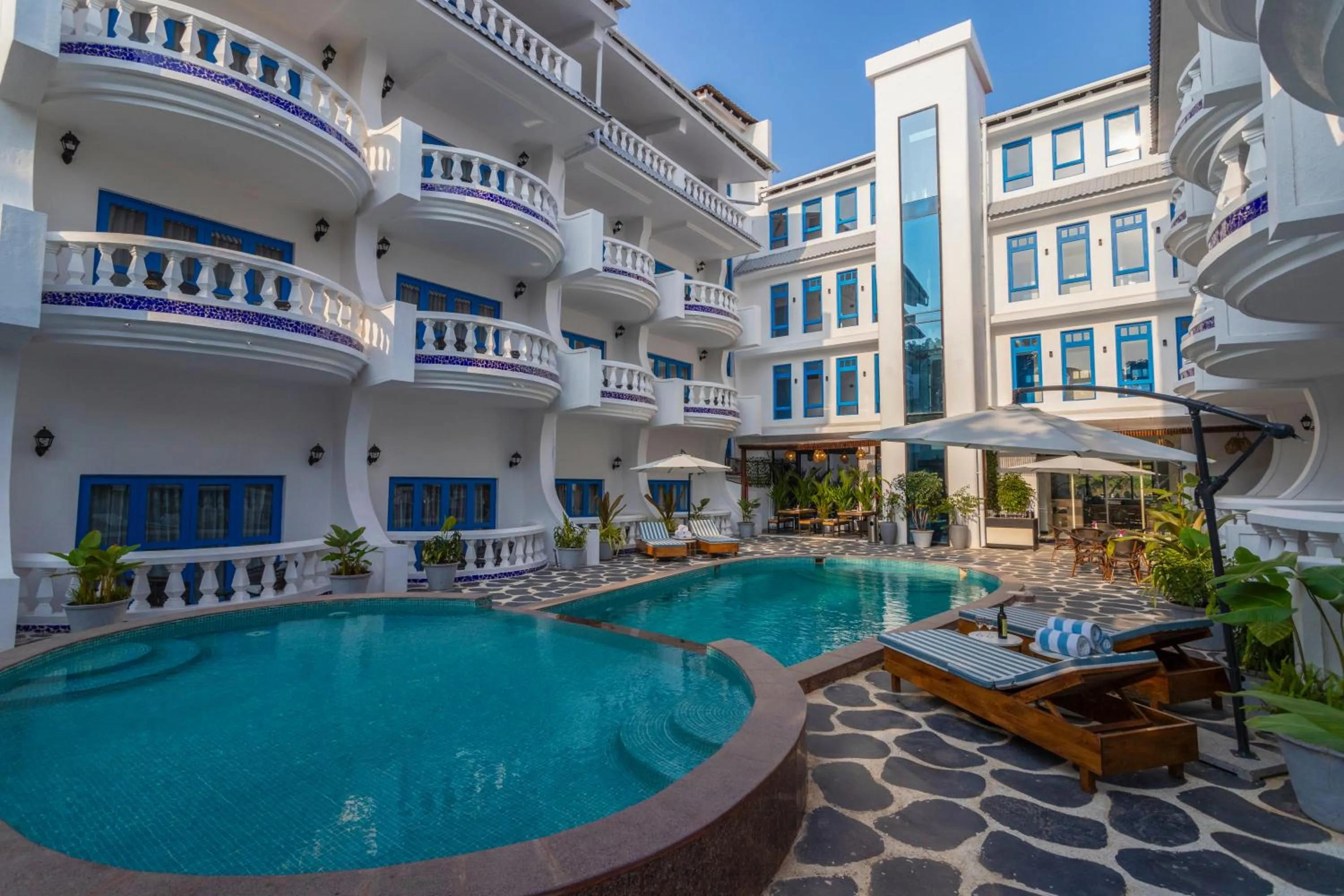 Property building in Azalea by Stone Wood Premier