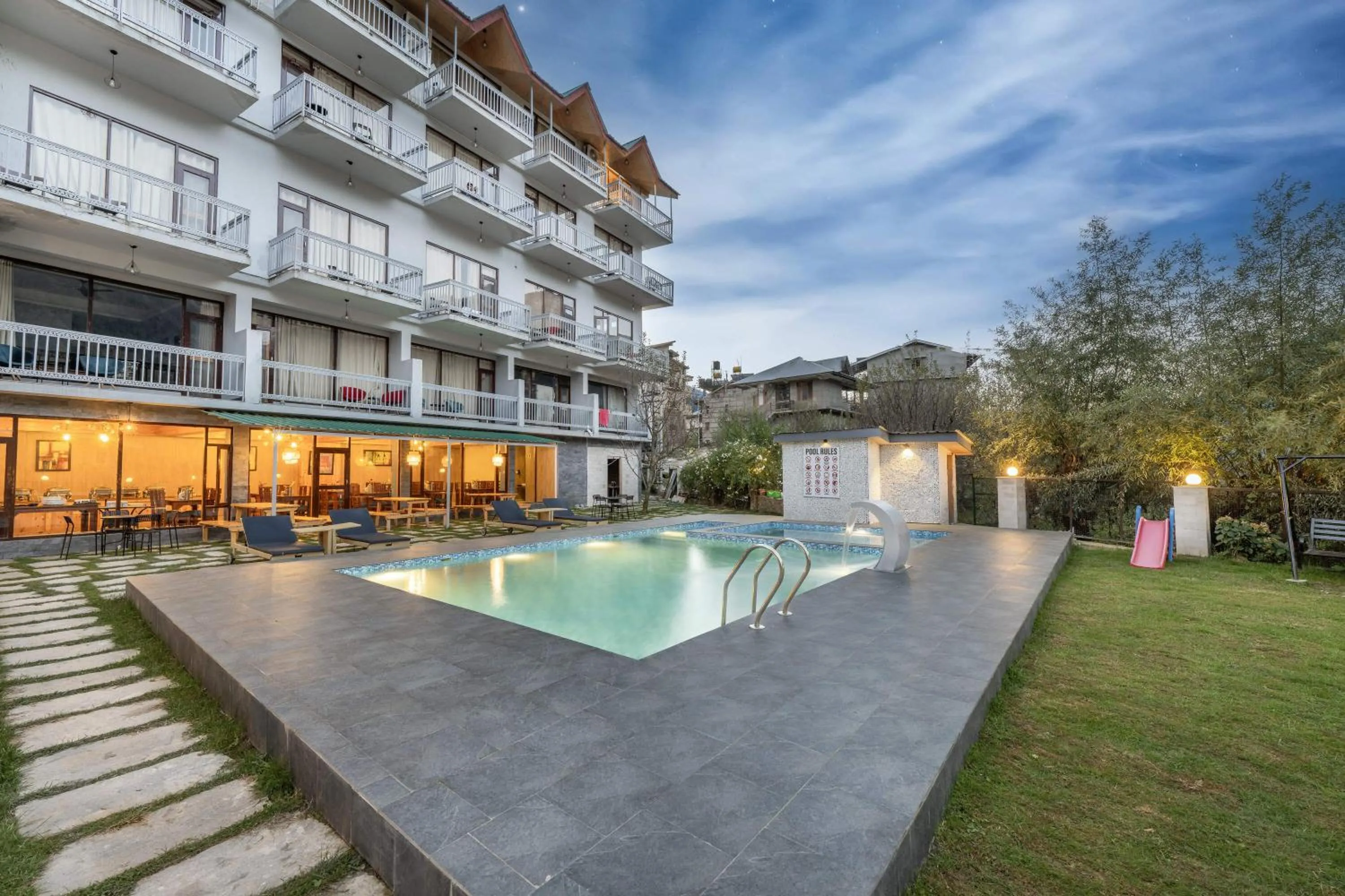 Property building in Echor Himalayan Heights Luxe Resort & Spa, Manali