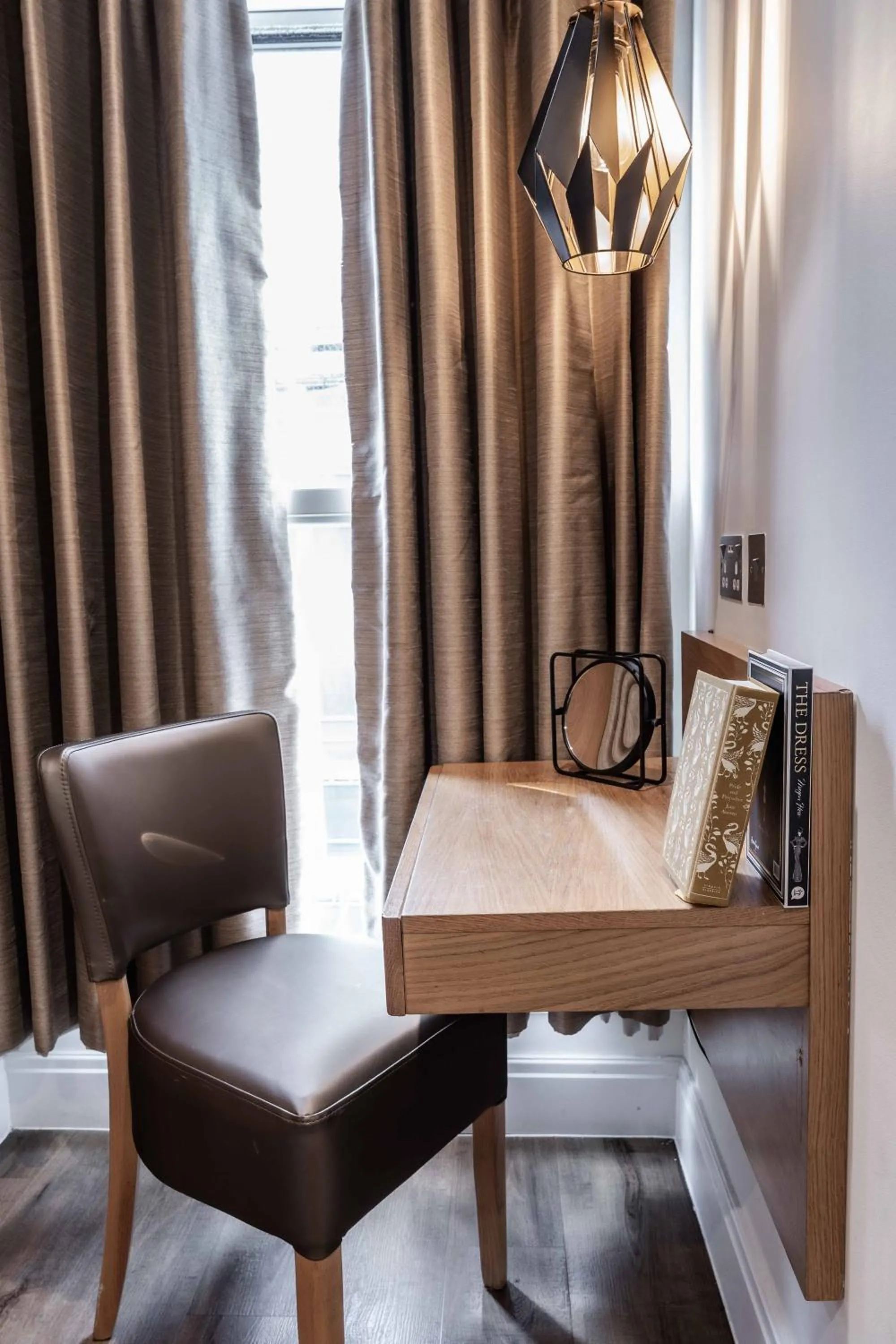 Seating area in The Jade