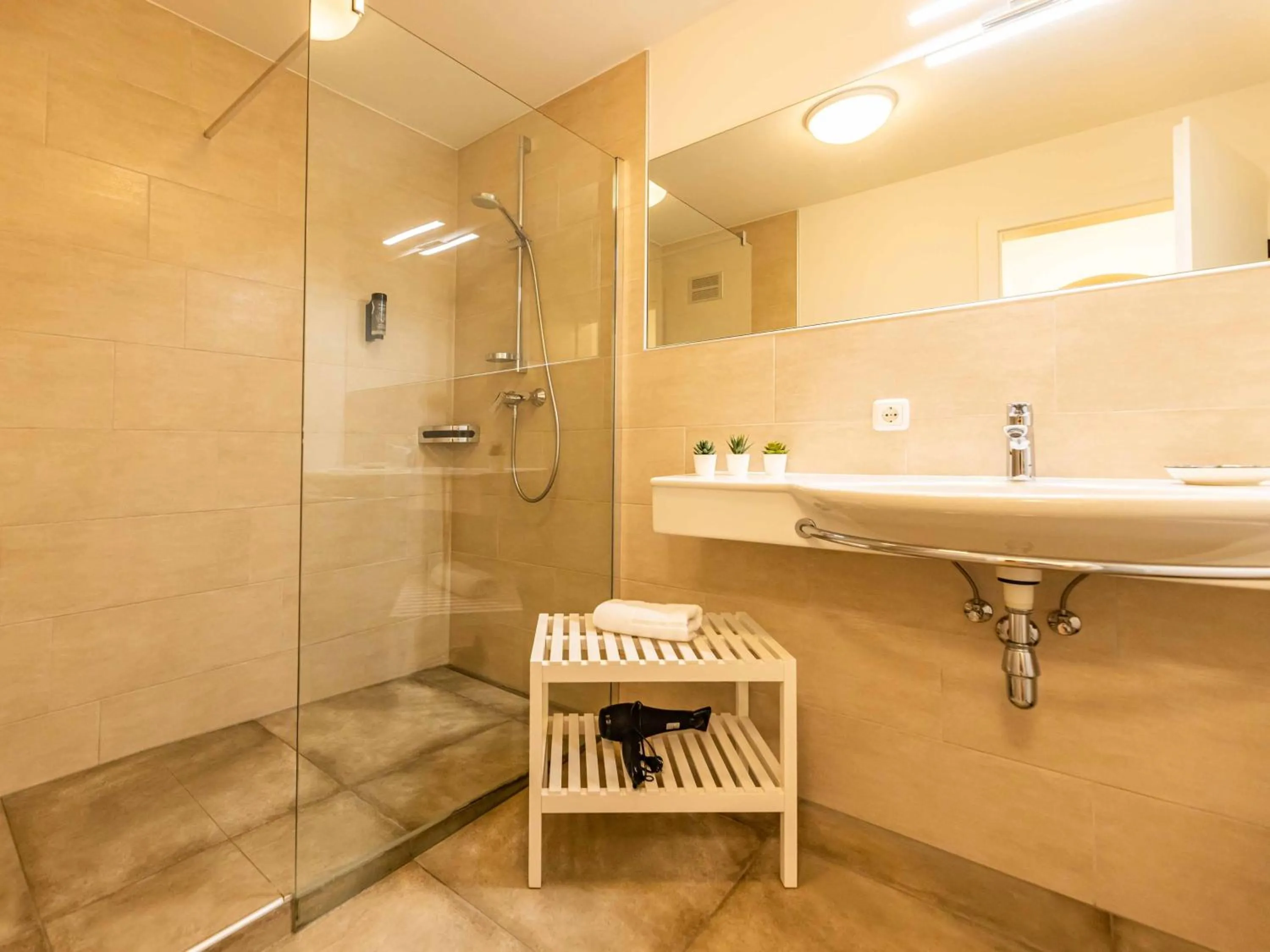 NEW! Tevini Alpine Apartments by we rent