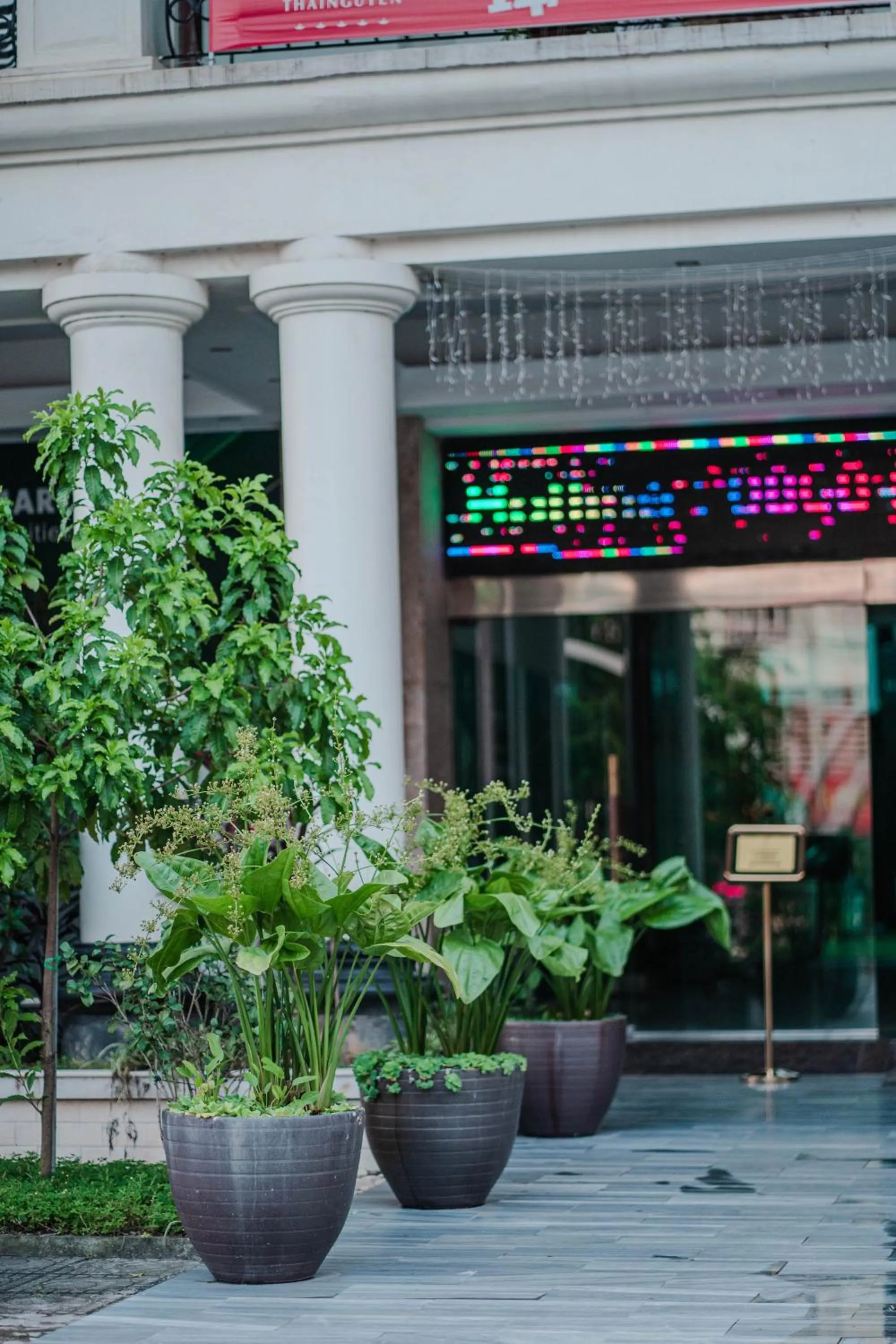 Property building in MAY PLAZA HOTEL