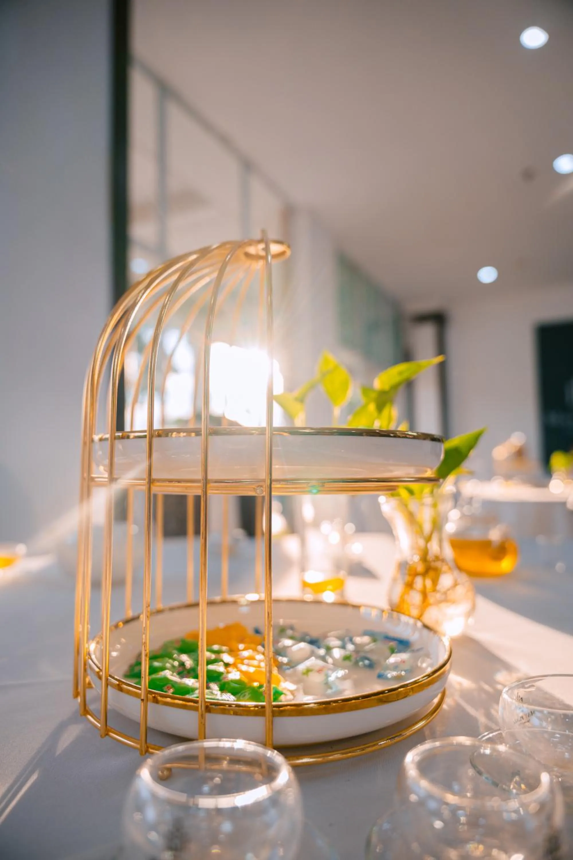 Food and drinks in MAY PLAZA HOTEL