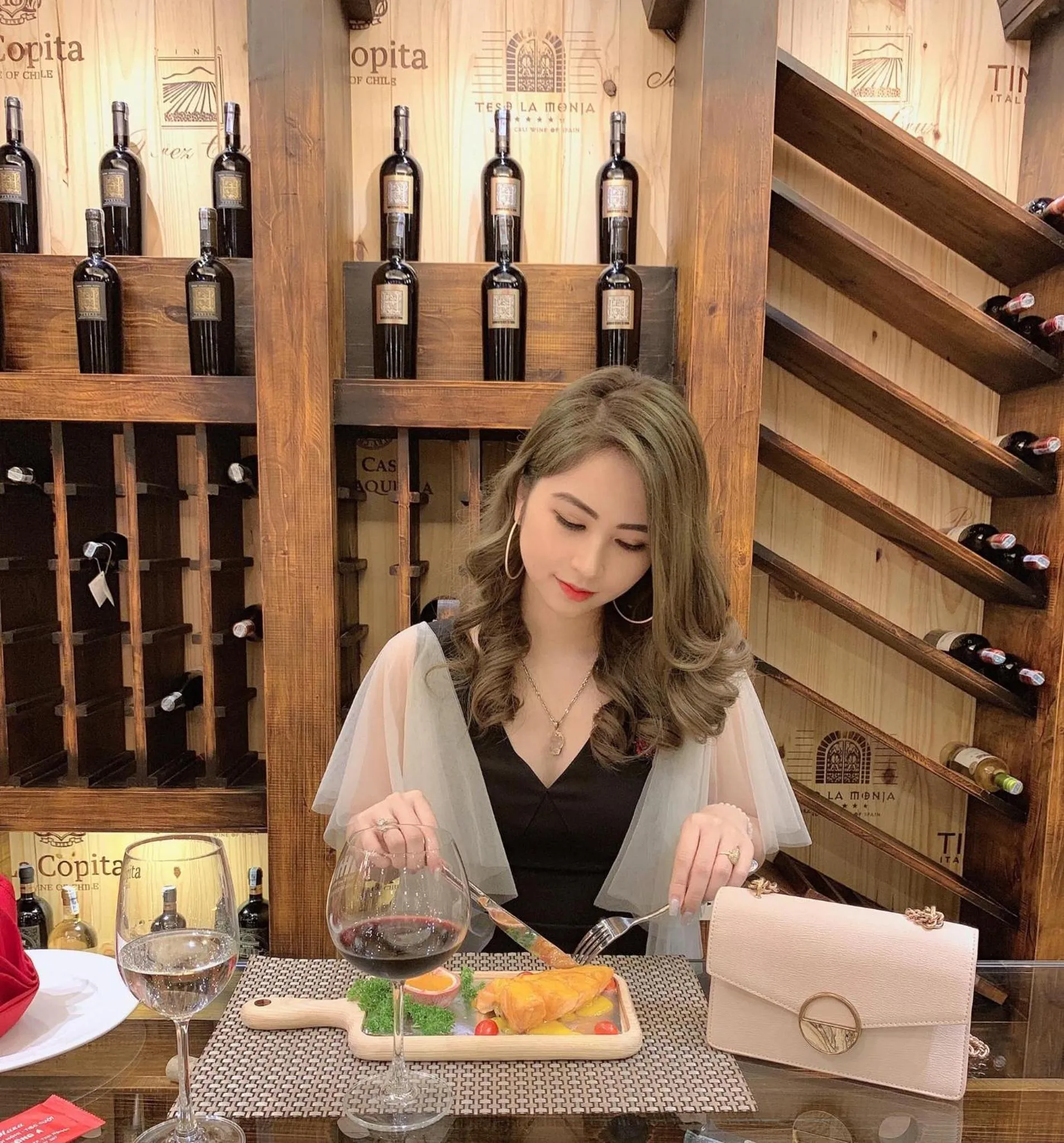 People in MAY PLAZA HOTEL