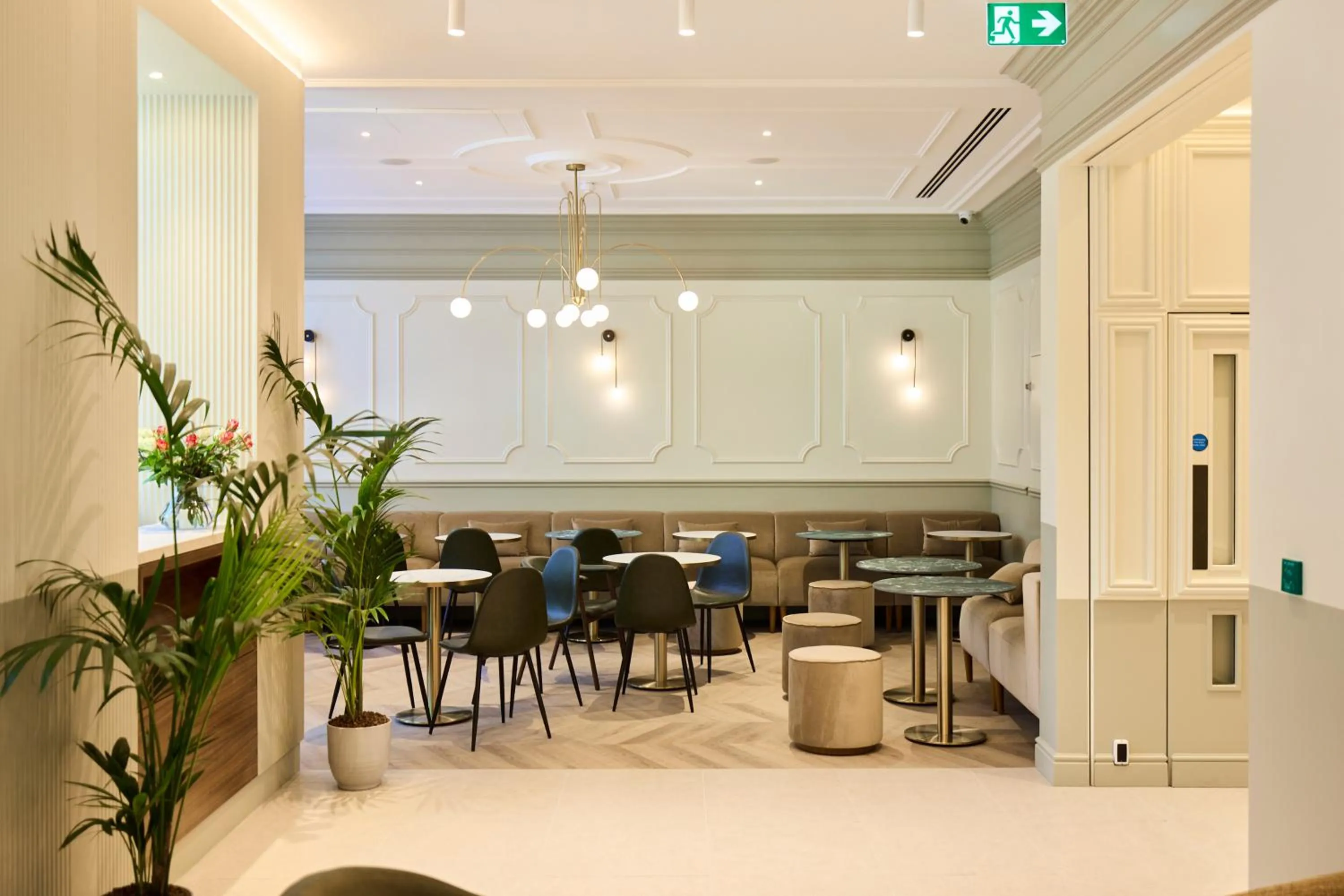 Lobby or reception in The Edwin Hotel