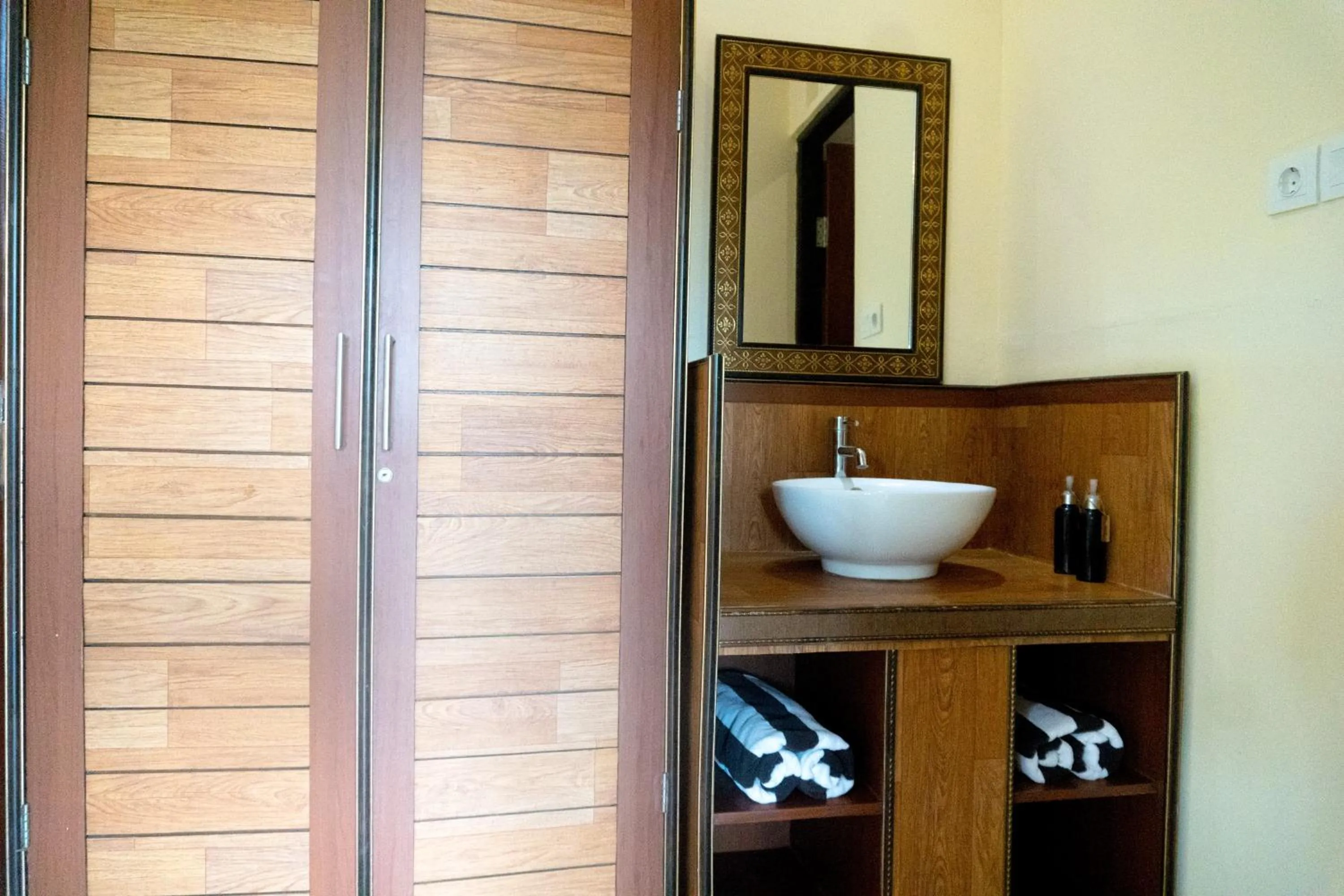 Bathroom in Bucu Guest House