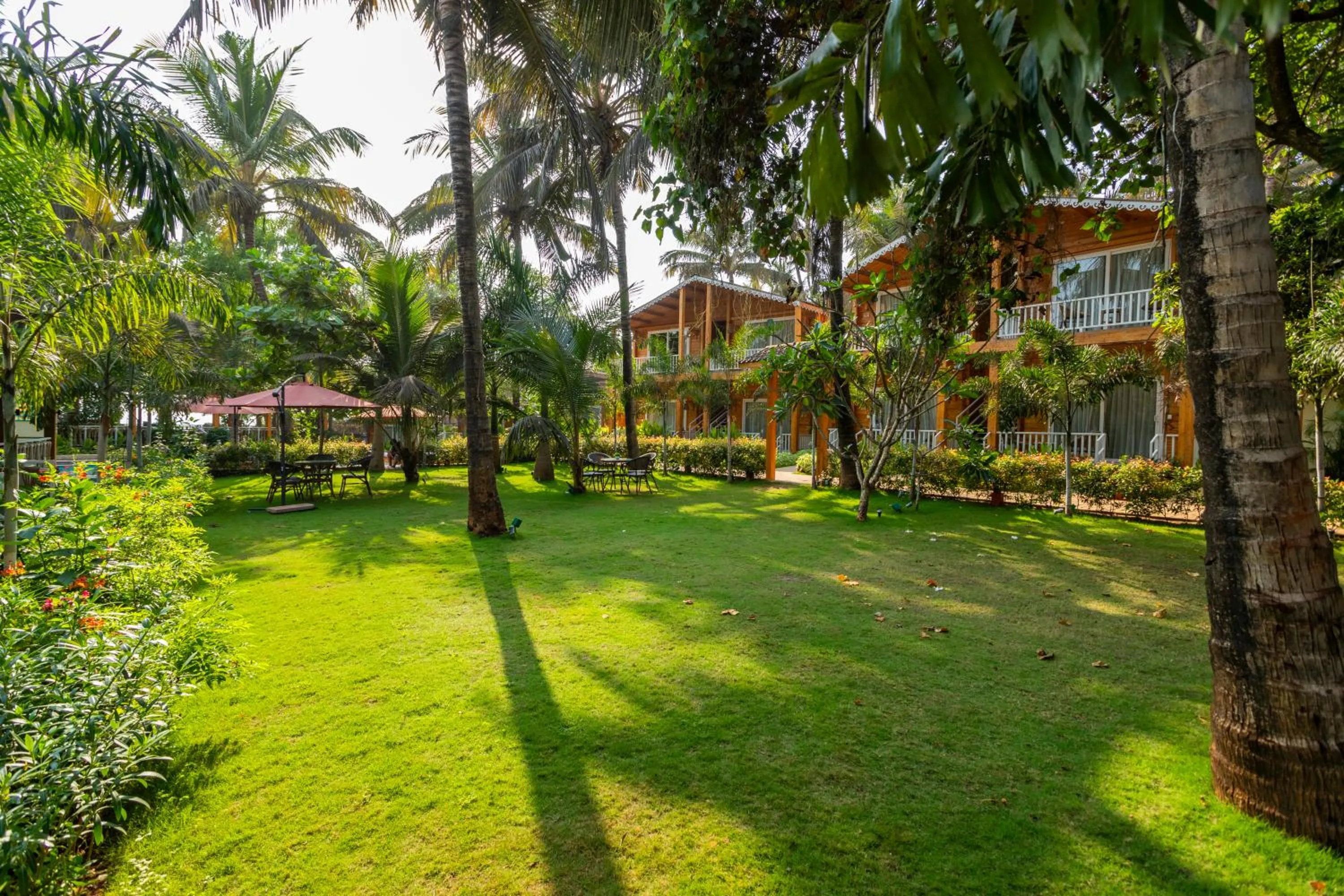 Seating area in Aralea Beach Resort By Stone Wood Premier