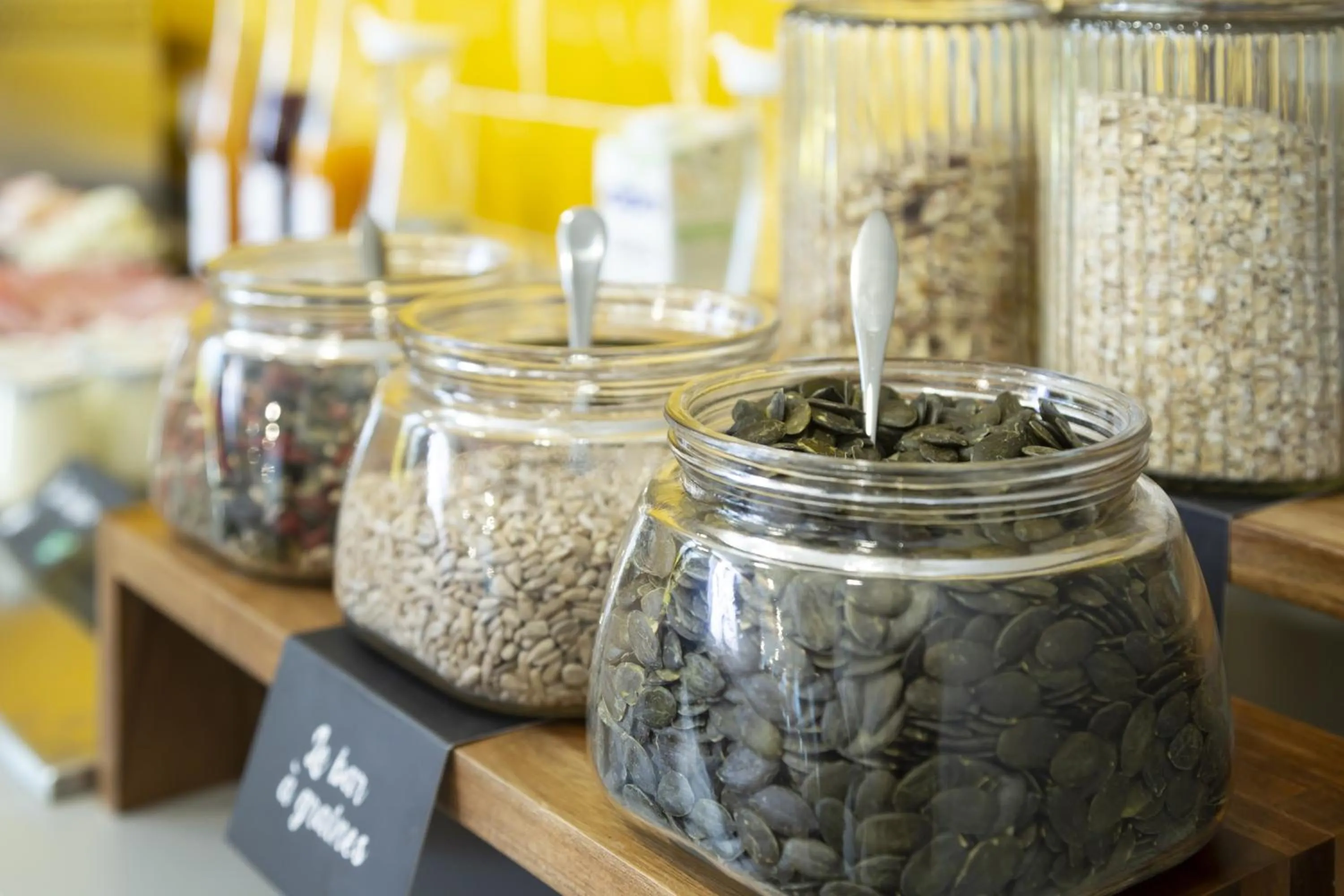Breakfast in Appart'hôtel Odalys City - Nîmes Arènes - Palais des Congrès