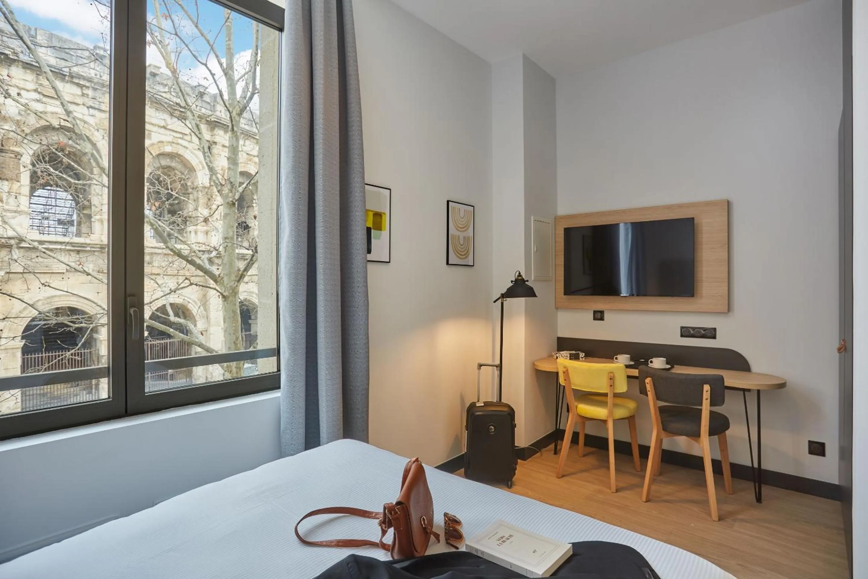 Bedroom, Bed in Appart'hôtel Odalys City - Nîmes Arènes - Palais des Congrès