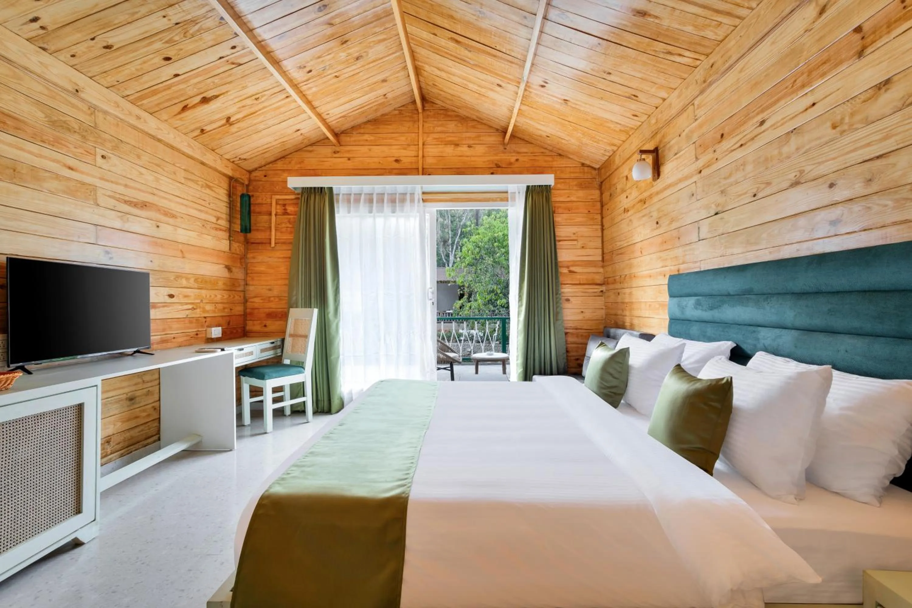 Bed in Stone Wood Premier Dandeli