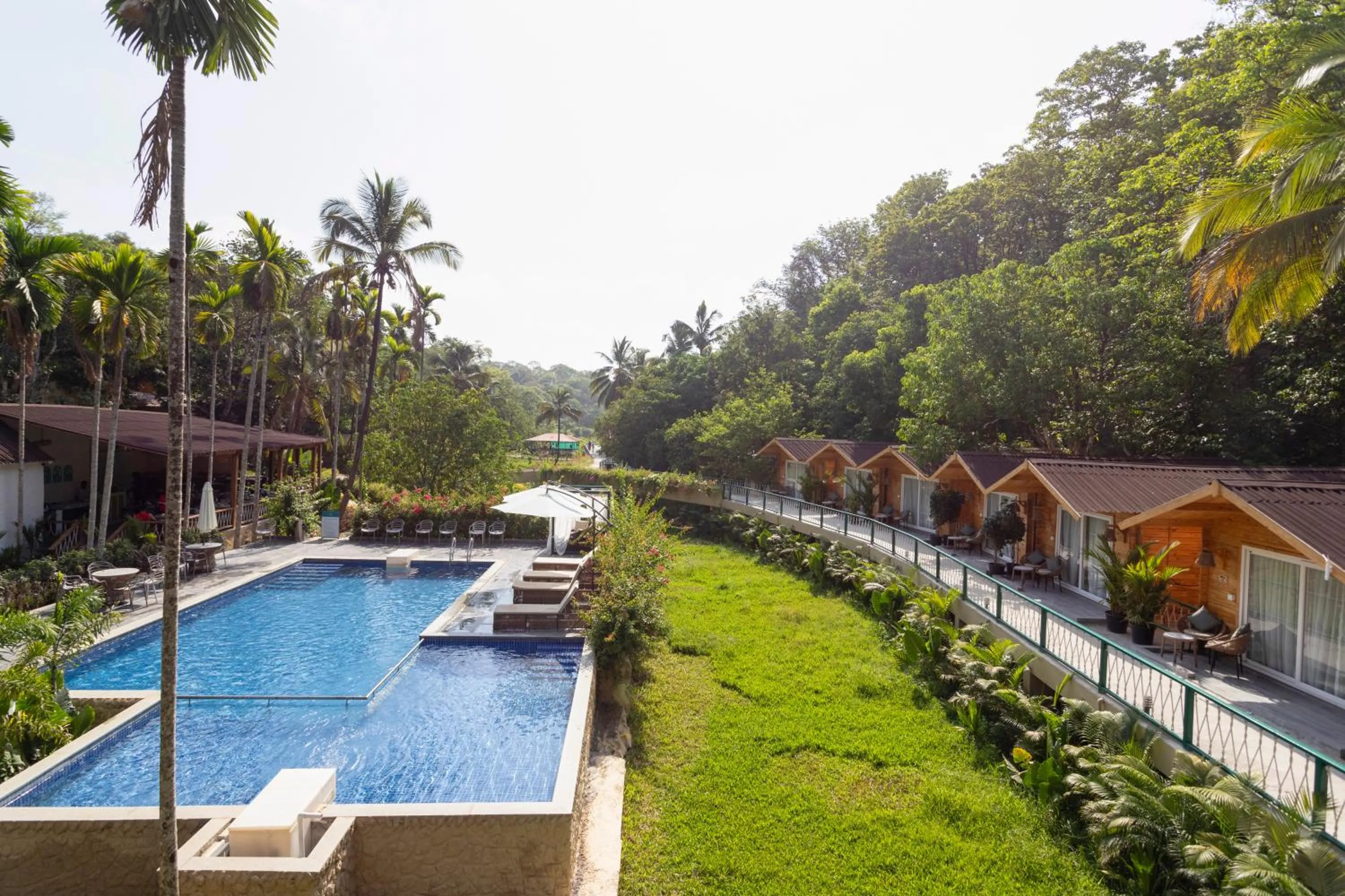 Facade/entrance in Stone Wood Premier Dandeli