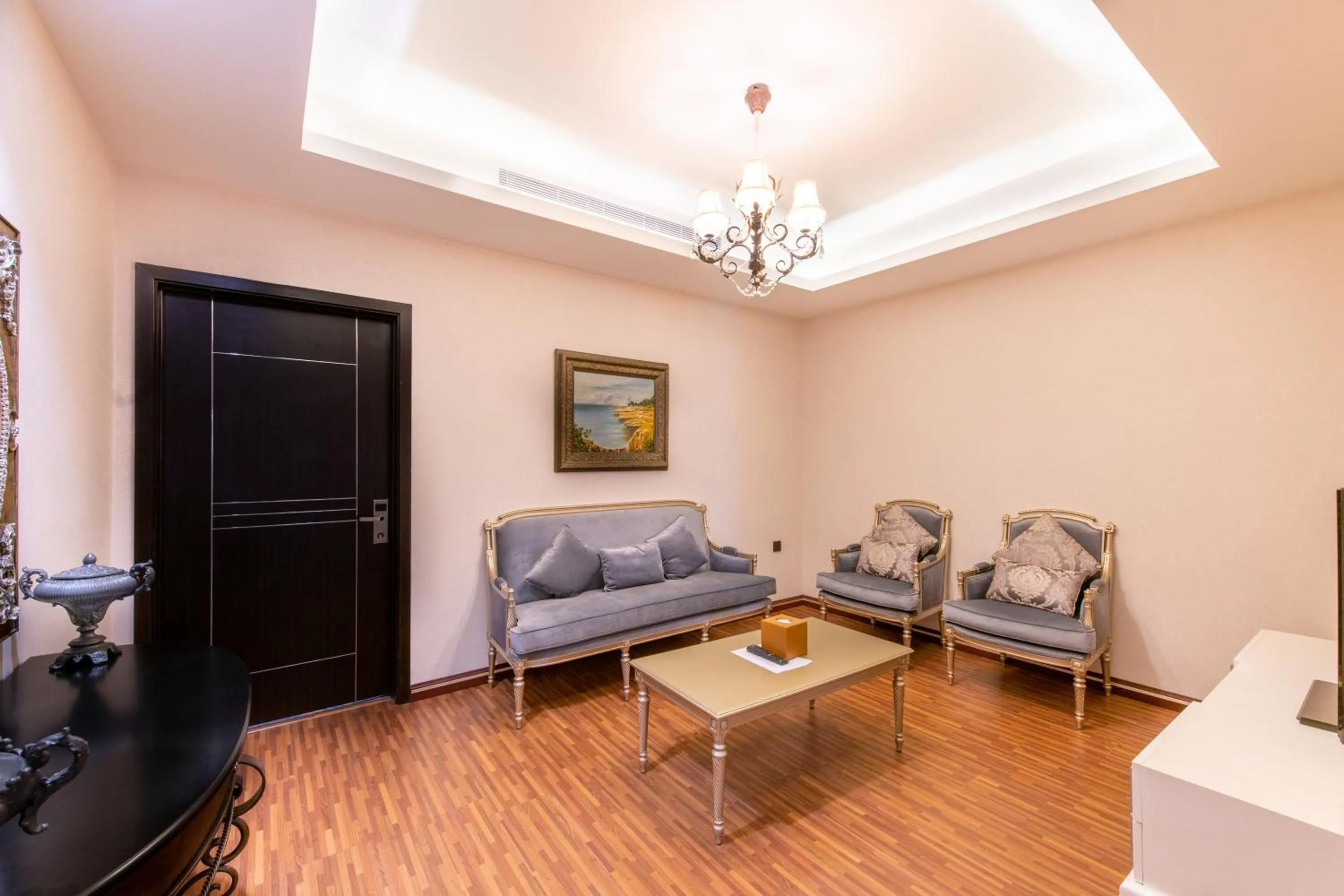 Seating area in Meral Oasis Resort Taif