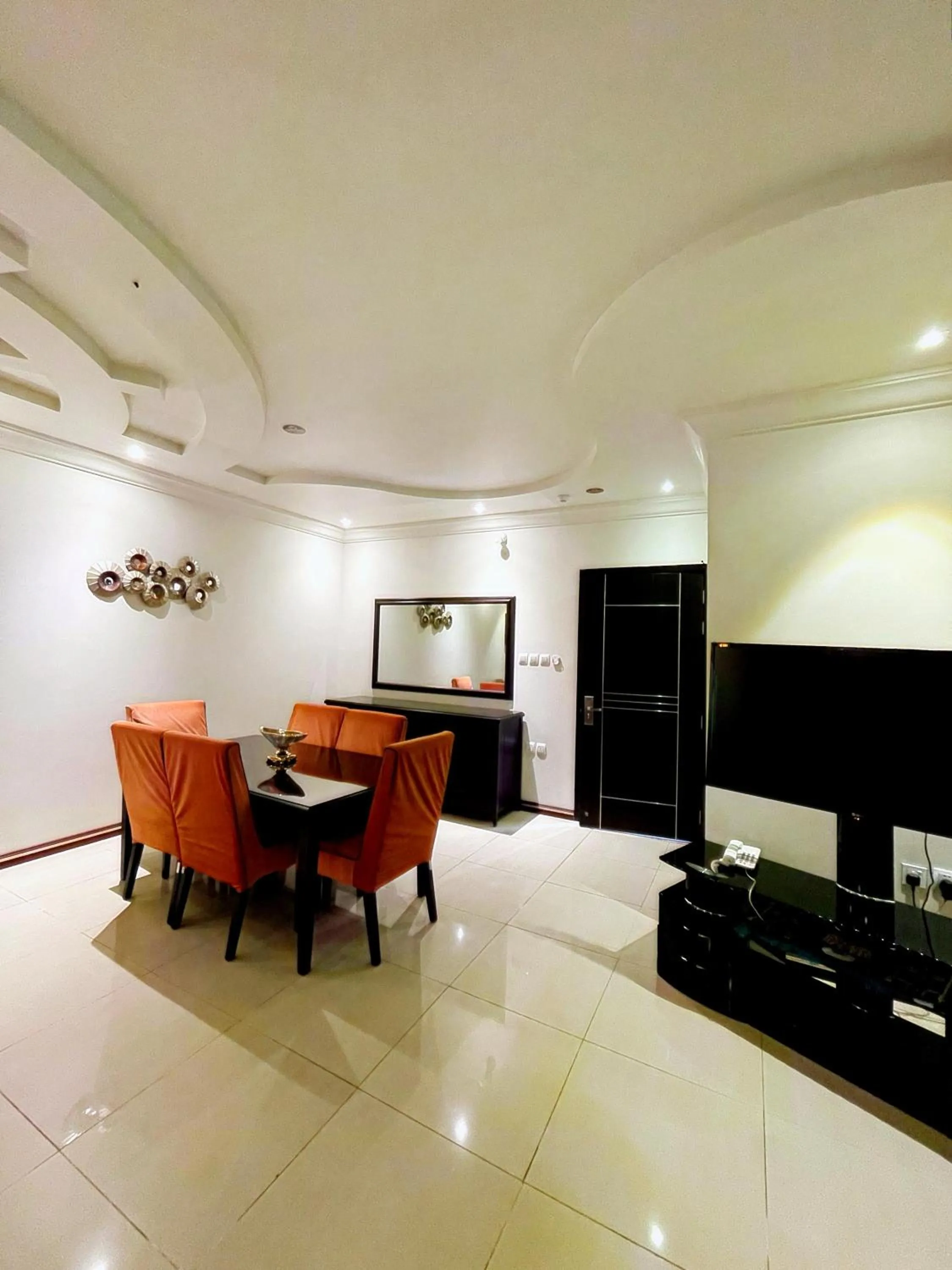 Communal lounge/ TV room in Meral Oasis Resort Taif