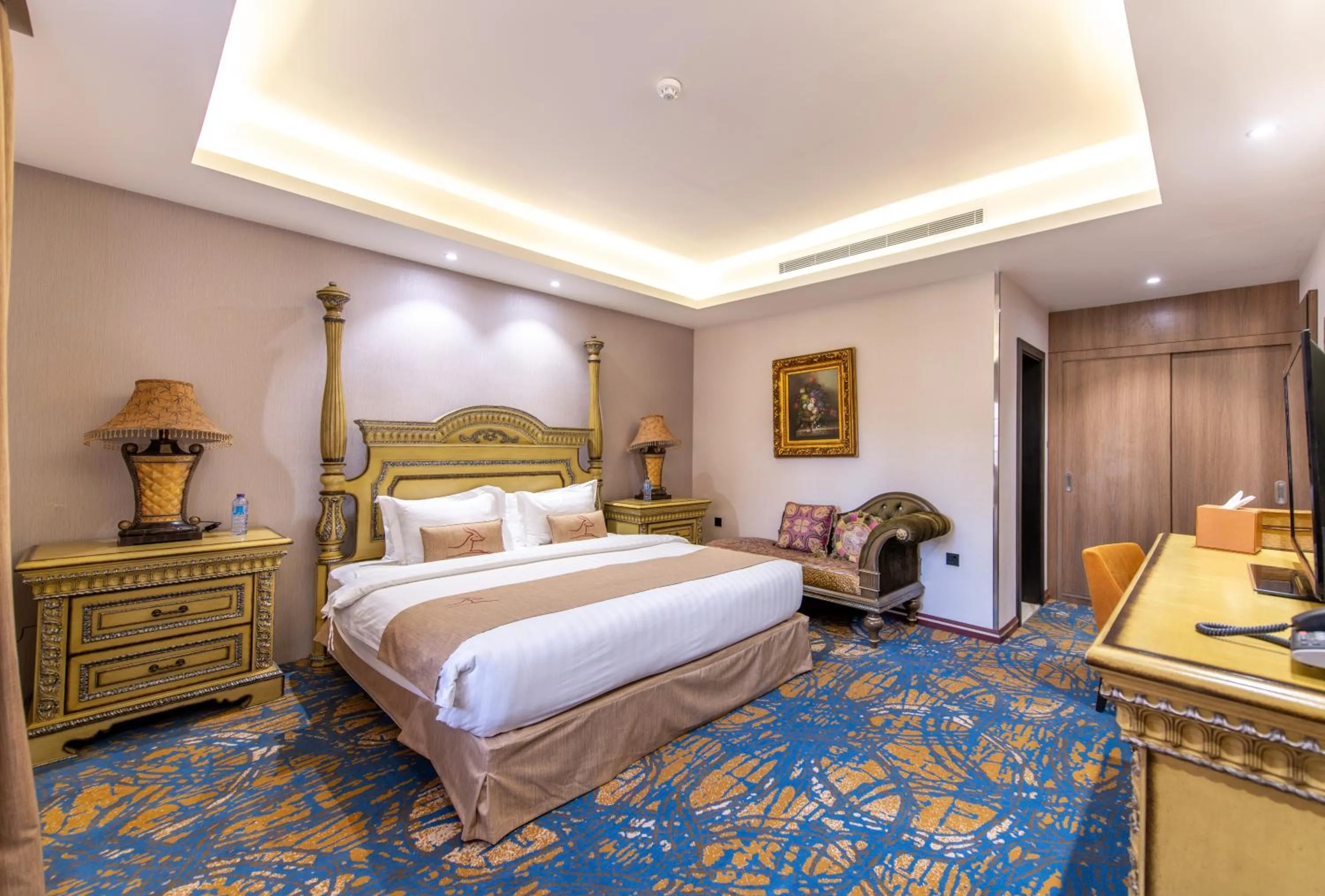 Bed in Meral Oasis Resort Taif