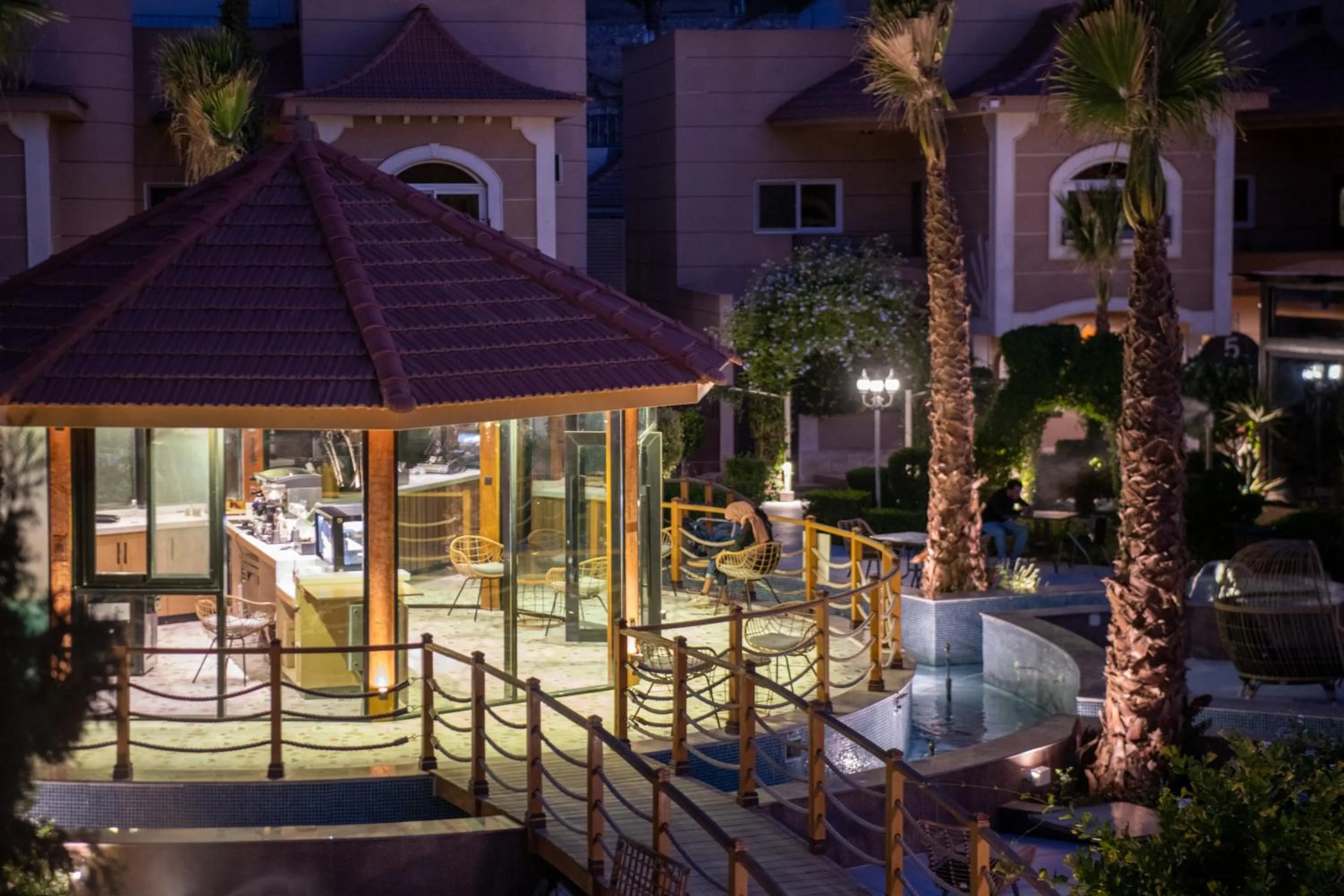 Restaurant/places to eat in Meral Oasis Resort Taif