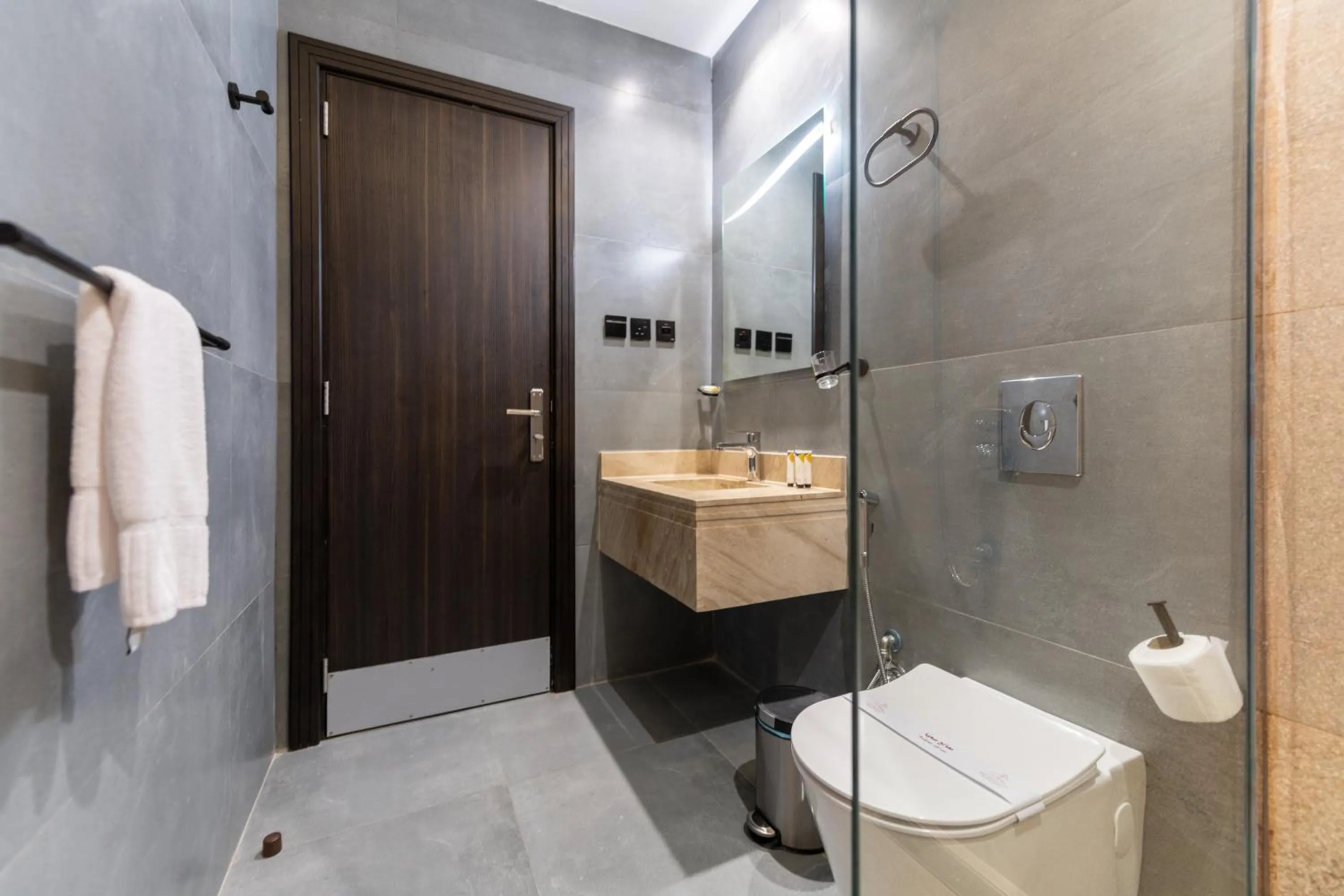 Shower in Meral Oasis Resort Taif