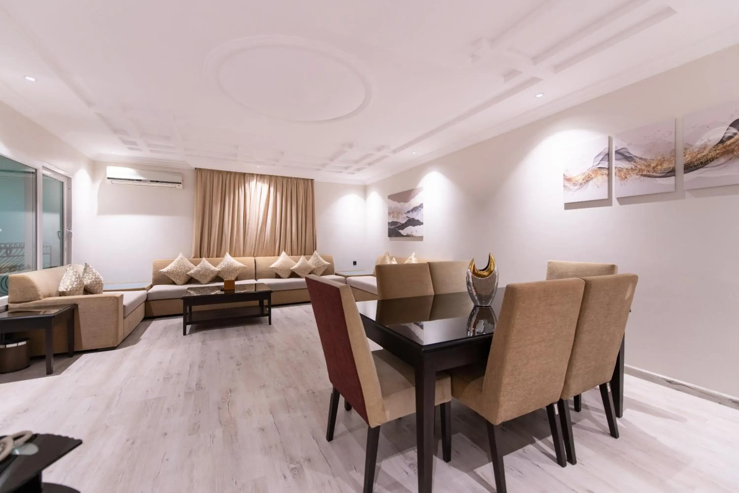 Premium Three-Bedroom Villa in Meral Oasis Resort Taif Premium Three-Bedroom Villa in Meral Oasis Resort Taif