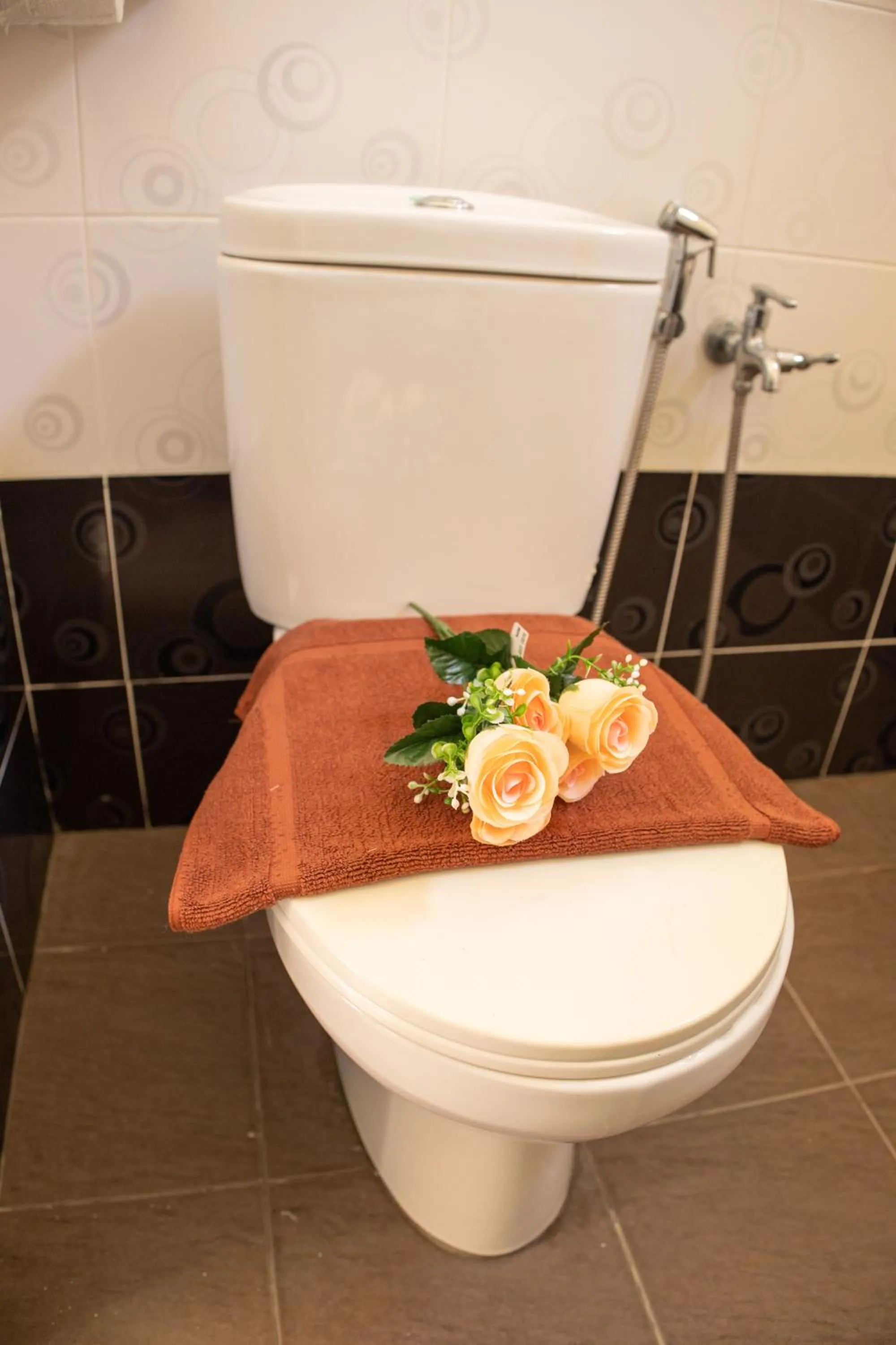 Toilet in Sweet Inn Guest House