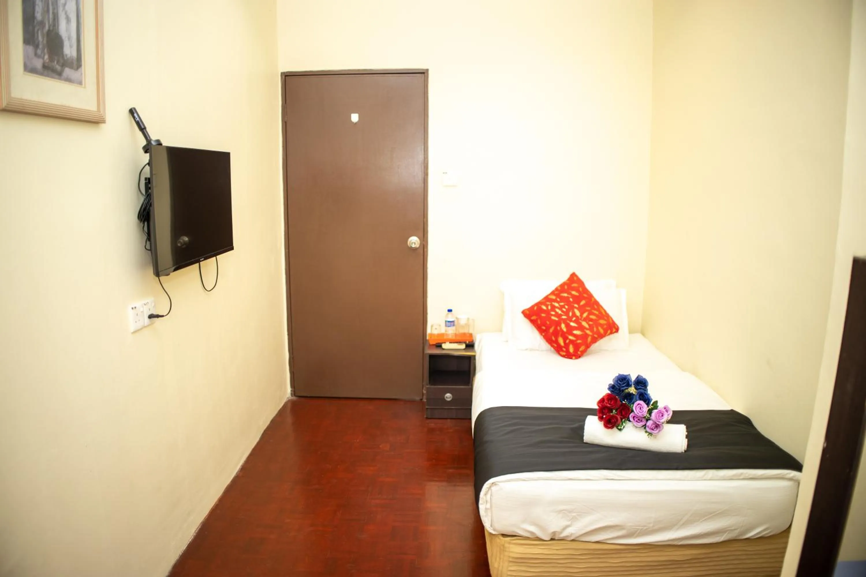 Bed in Sweet Inn Guest House