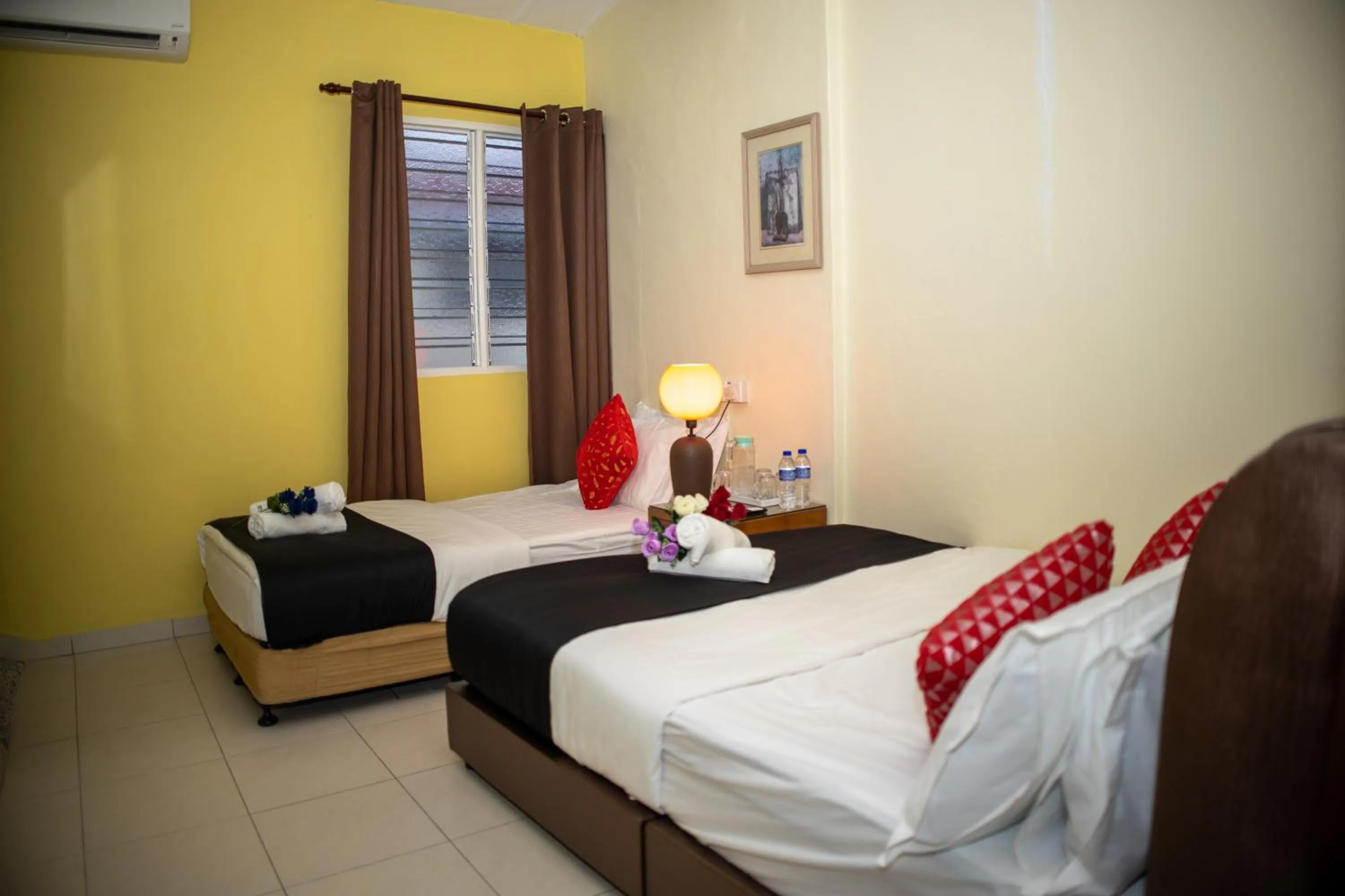 Bed in Sweet Inn Guest House