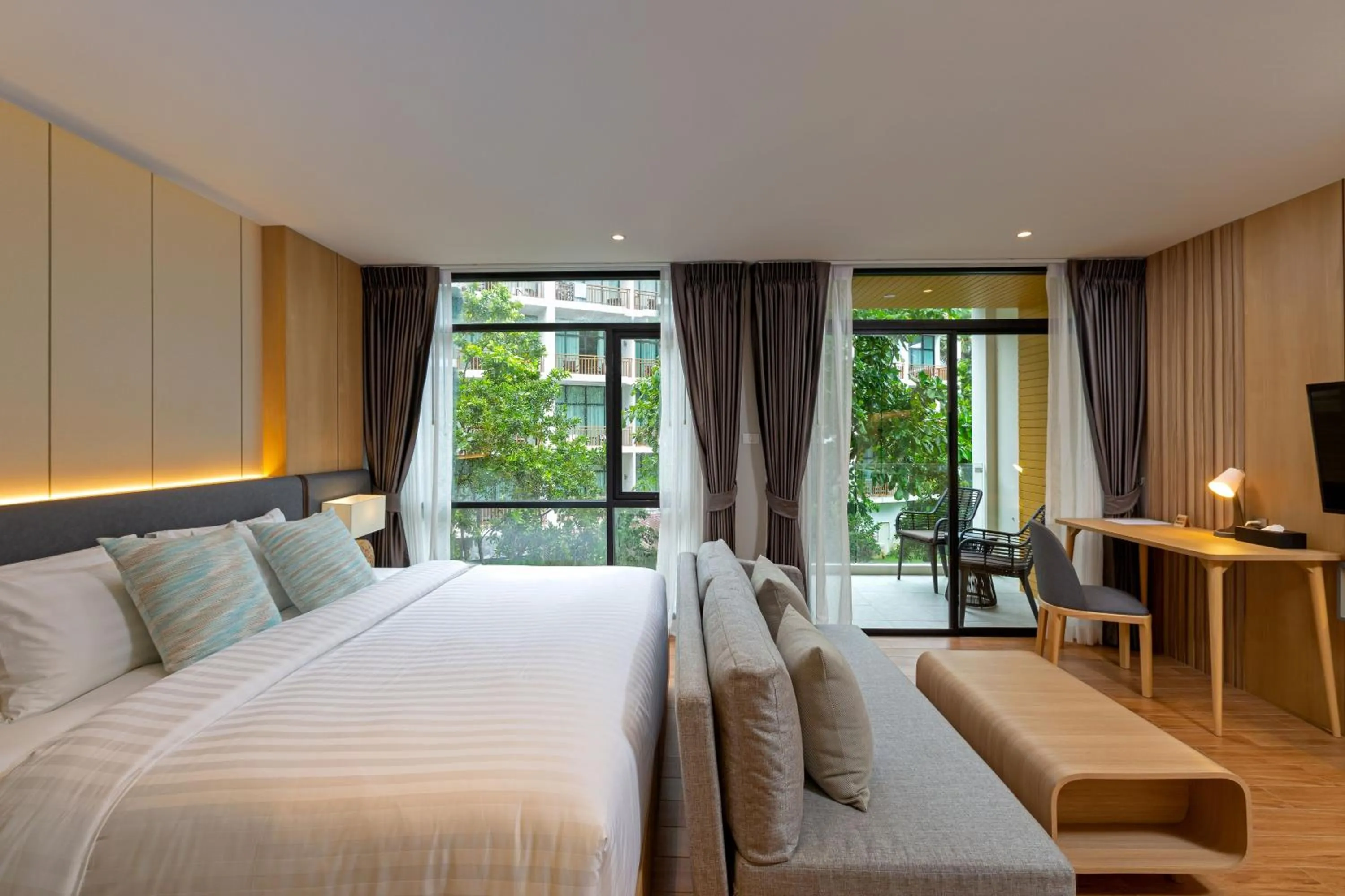 Bed in Wyndham Garden Naithon Phuket