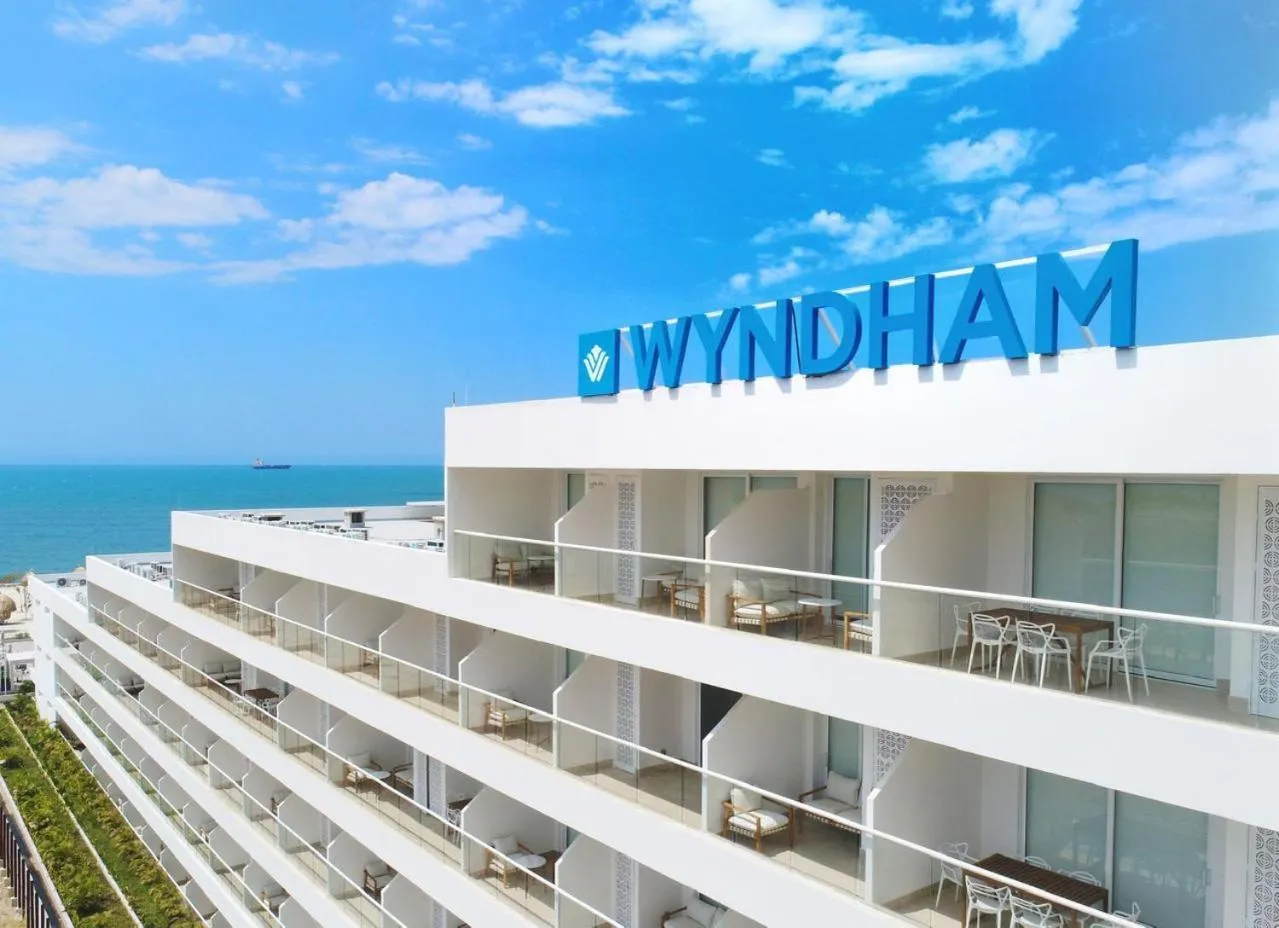Property building in Wyndham Residences Santa Marta Aluna Beach Club
