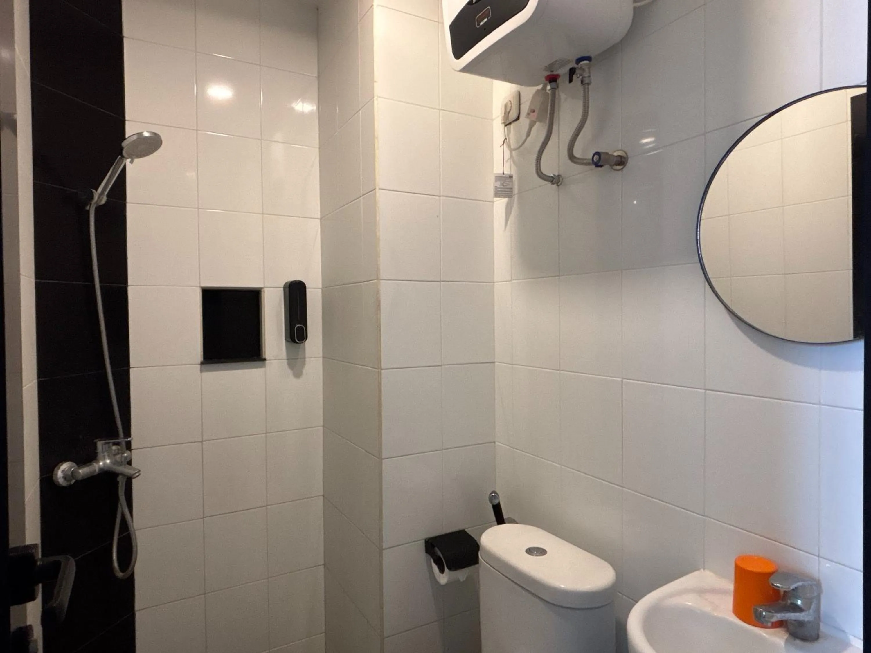 Bathroom in The Cluster Harris