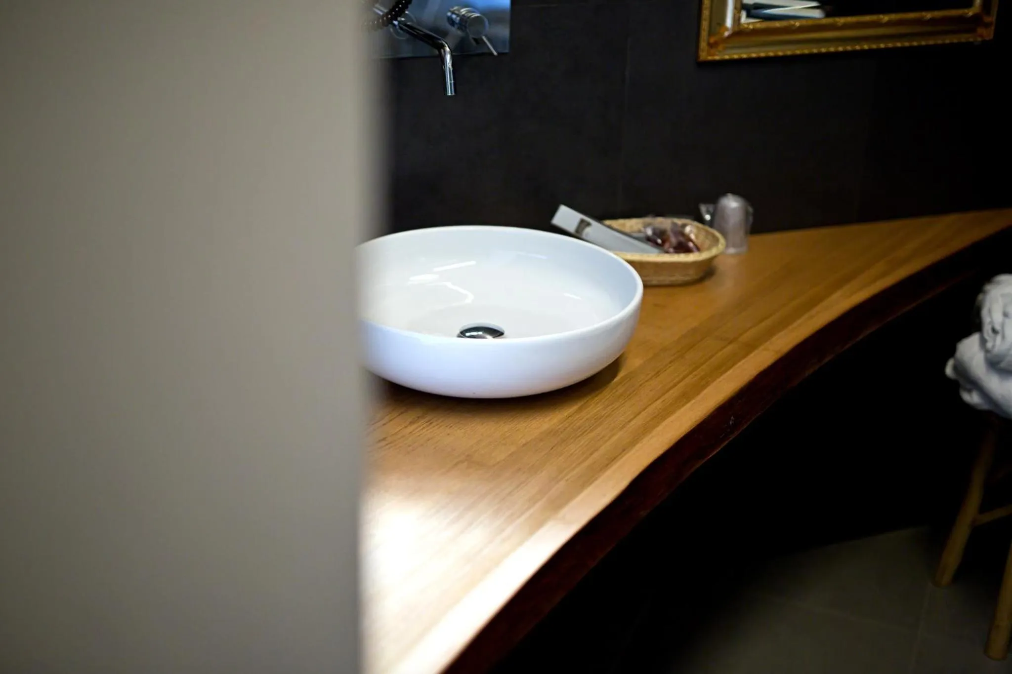 Property building in Hotel Tiro a Volo