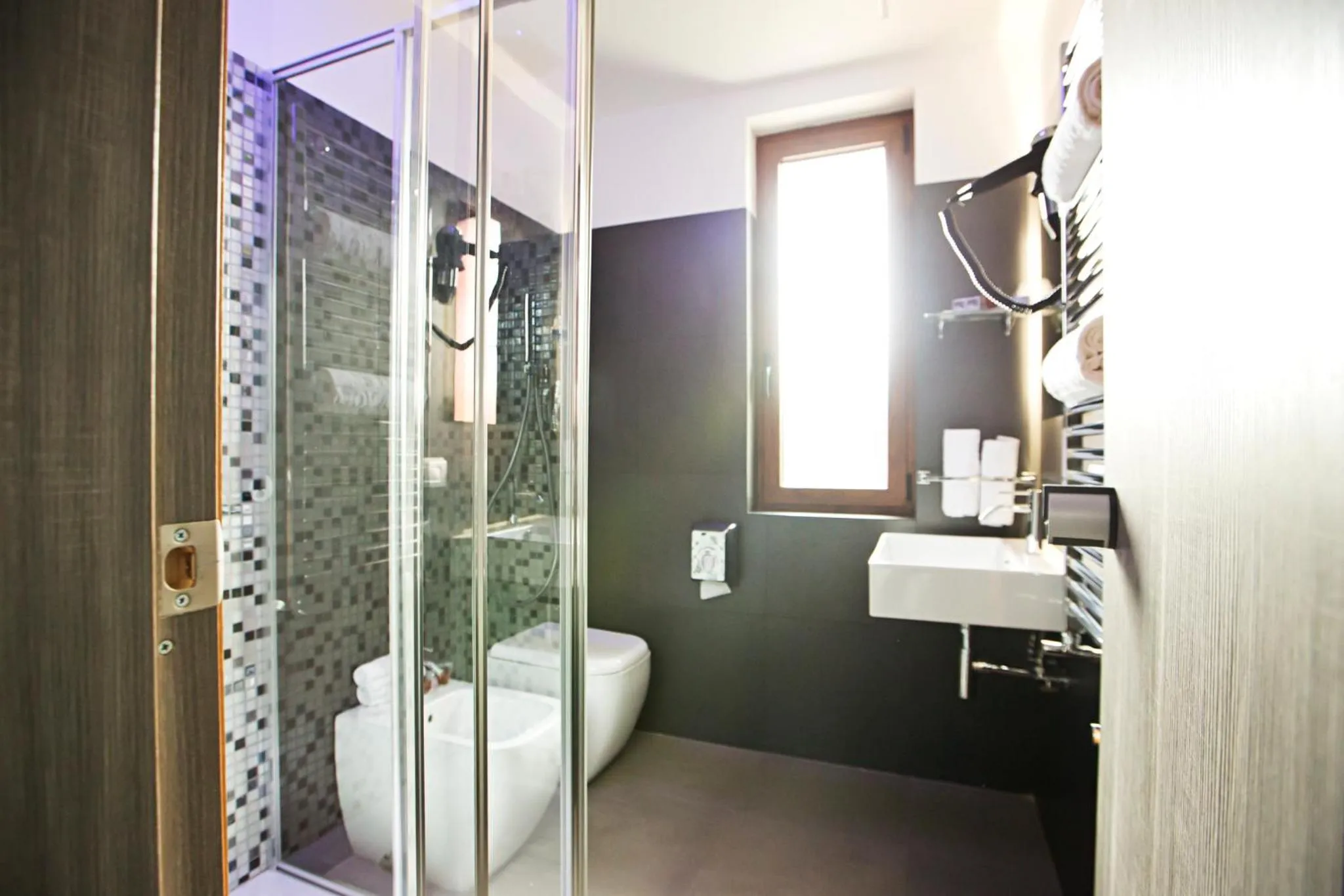 Property building in Hotel Tiro a Volo