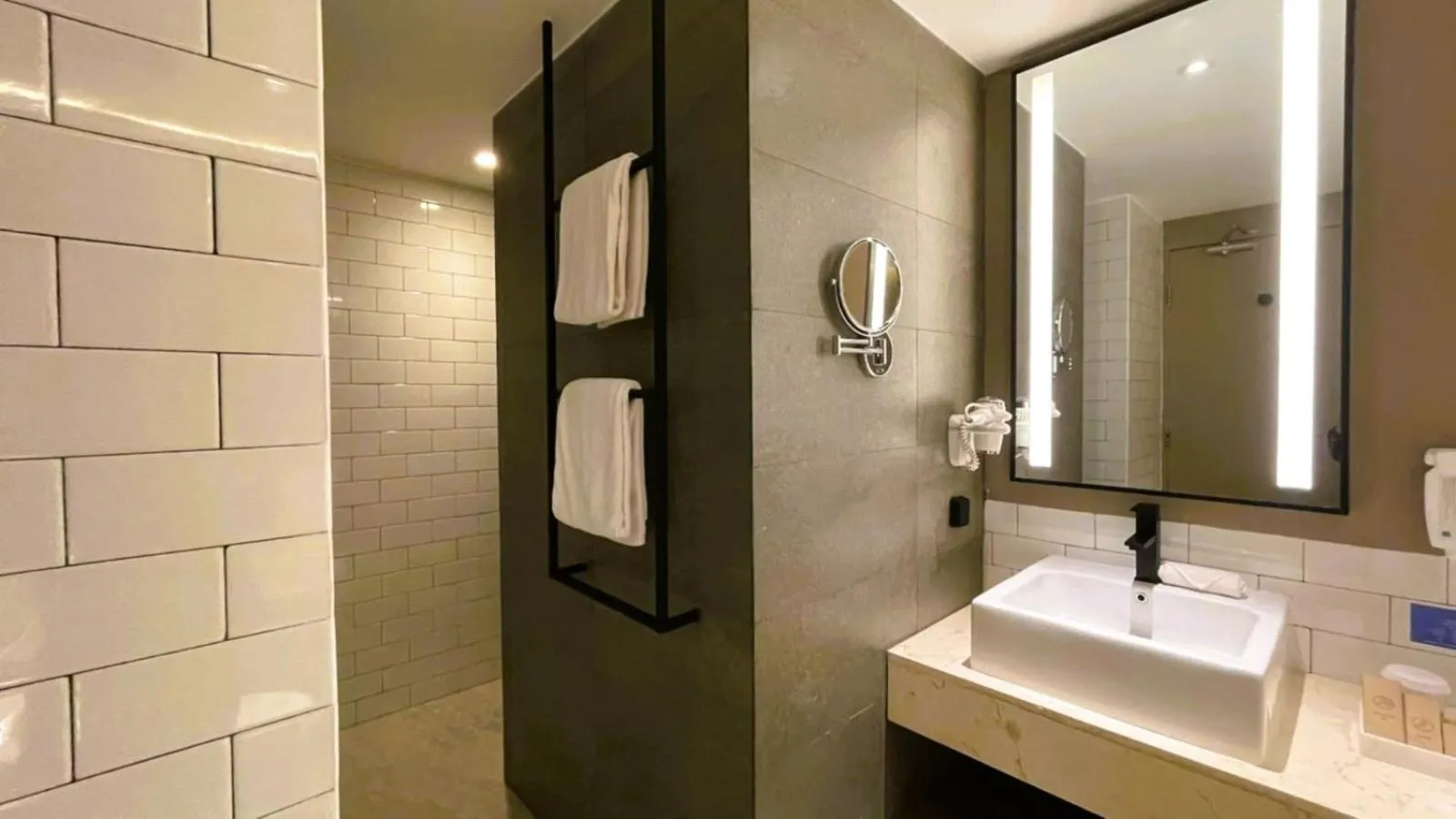Shower in Citadines Connect Airport Jakarta Hotel