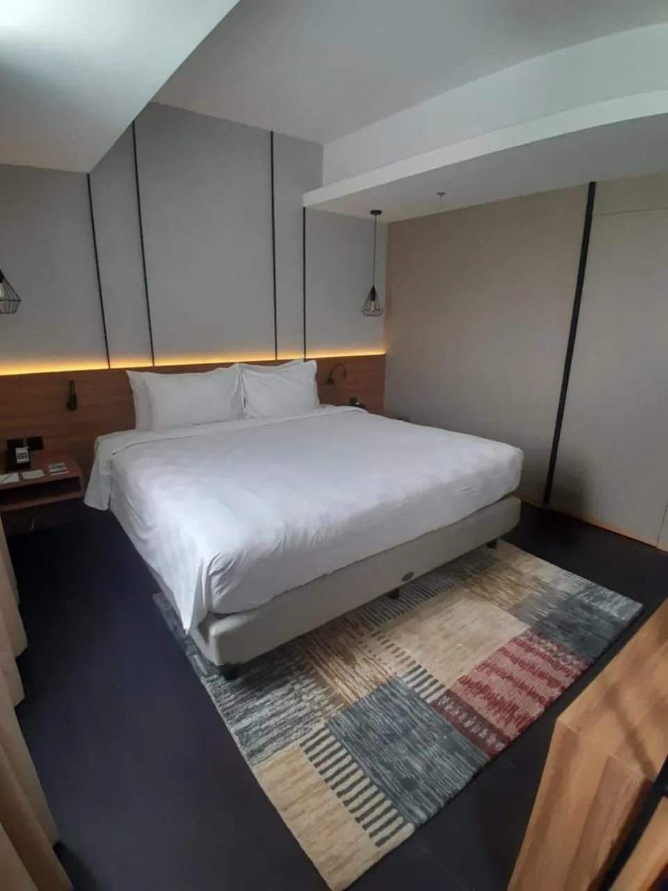 Bedroom, Bed in Citadines Connect Airport Jakarta Hotel
