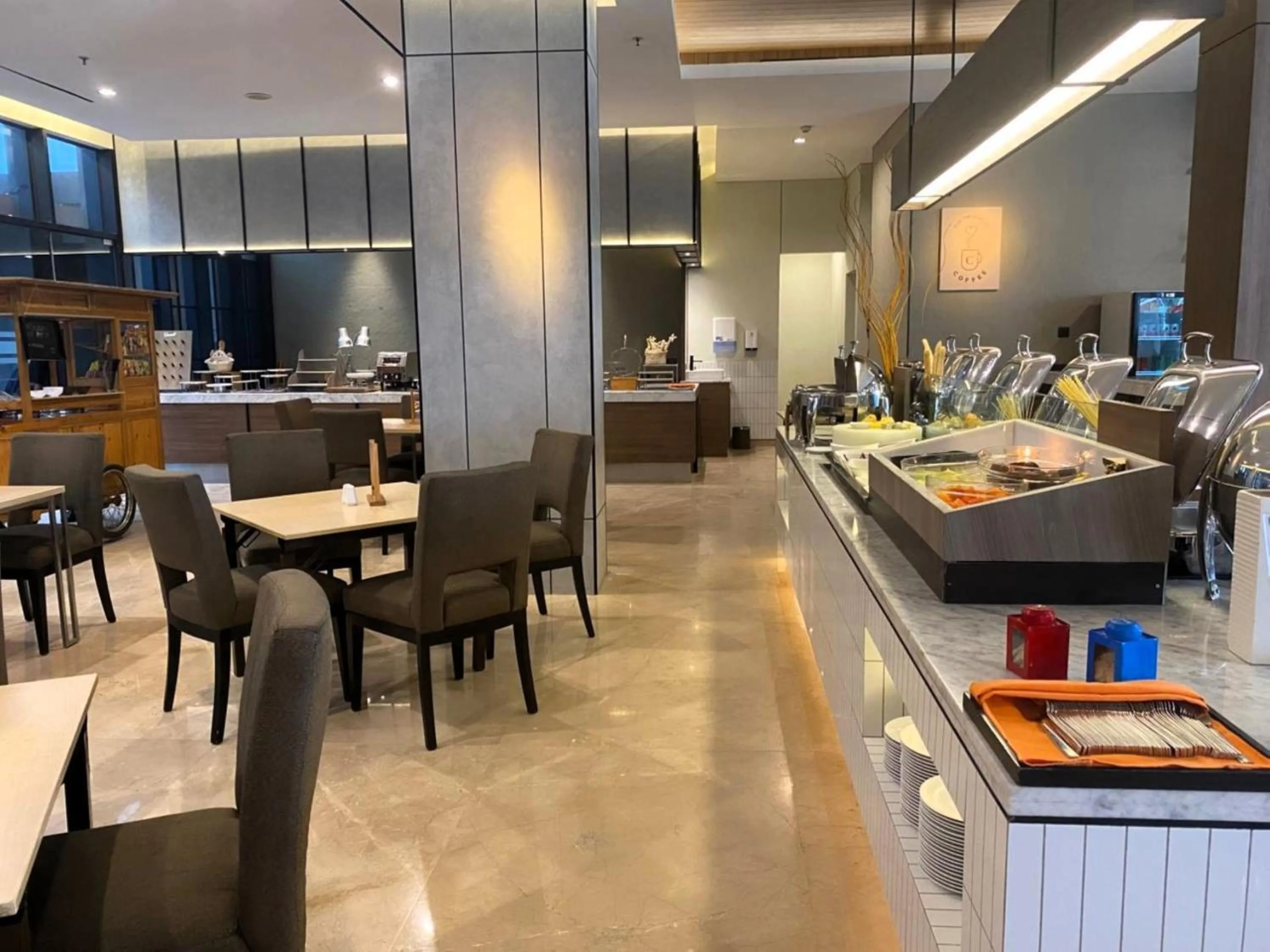 Restaurant/places to eat in Citadines Connect Airport Jakarta Hotel