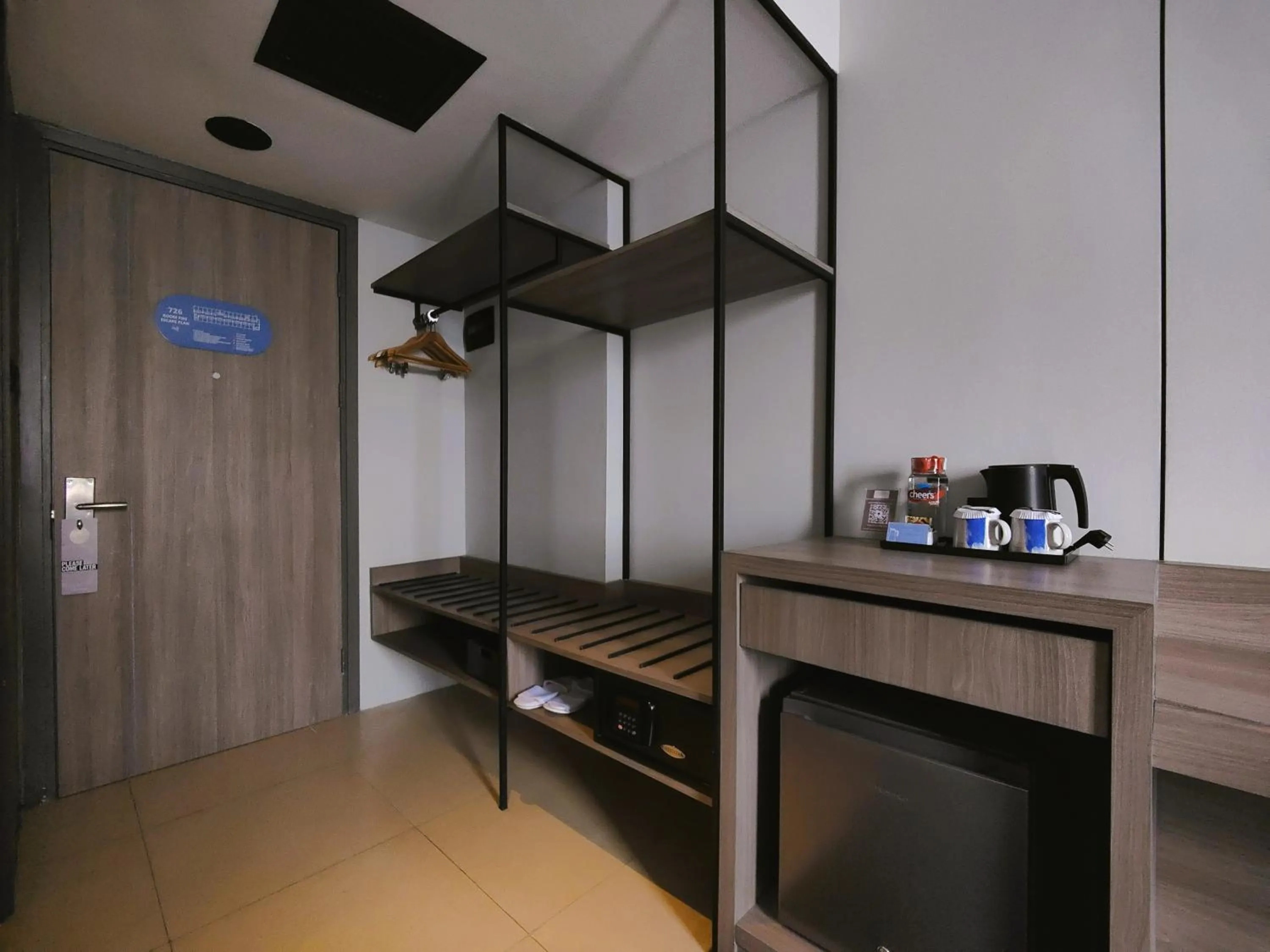 Coffee/tea facilities in Citadines Connect Airport Jakarta Hotel