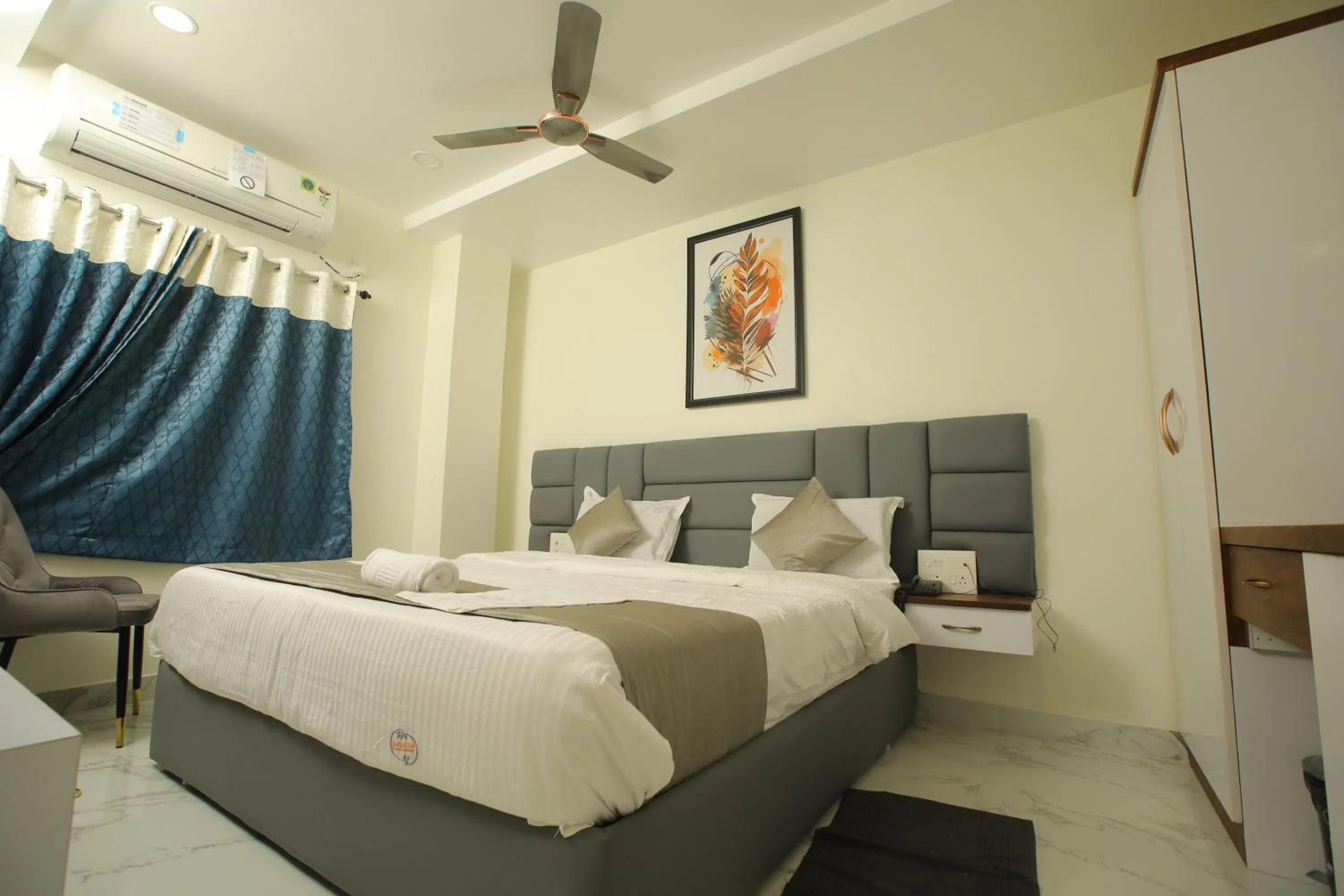 Bed in RADHA RANI RESIDENCY