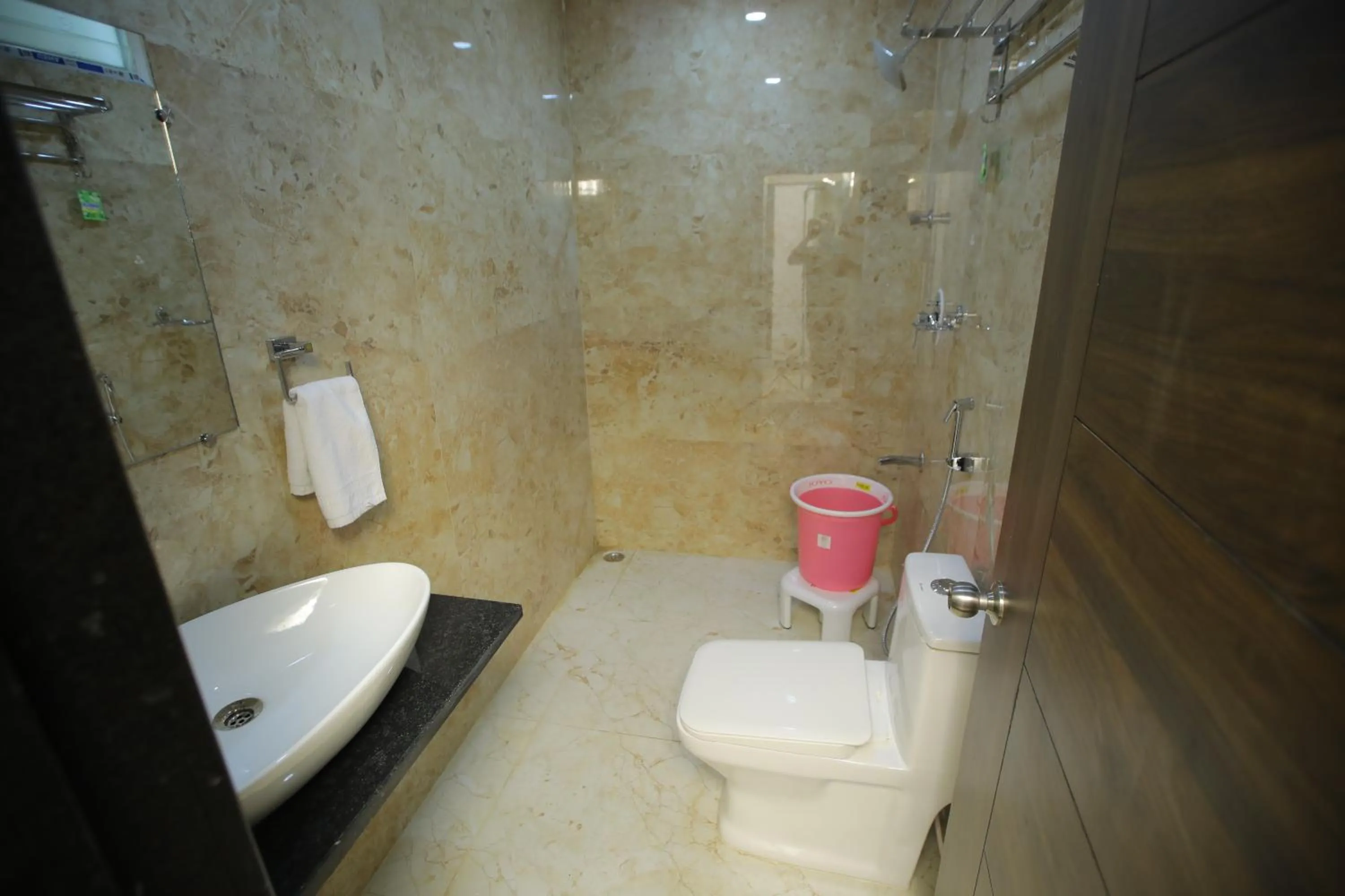 RADHA RANI RESIDENCY