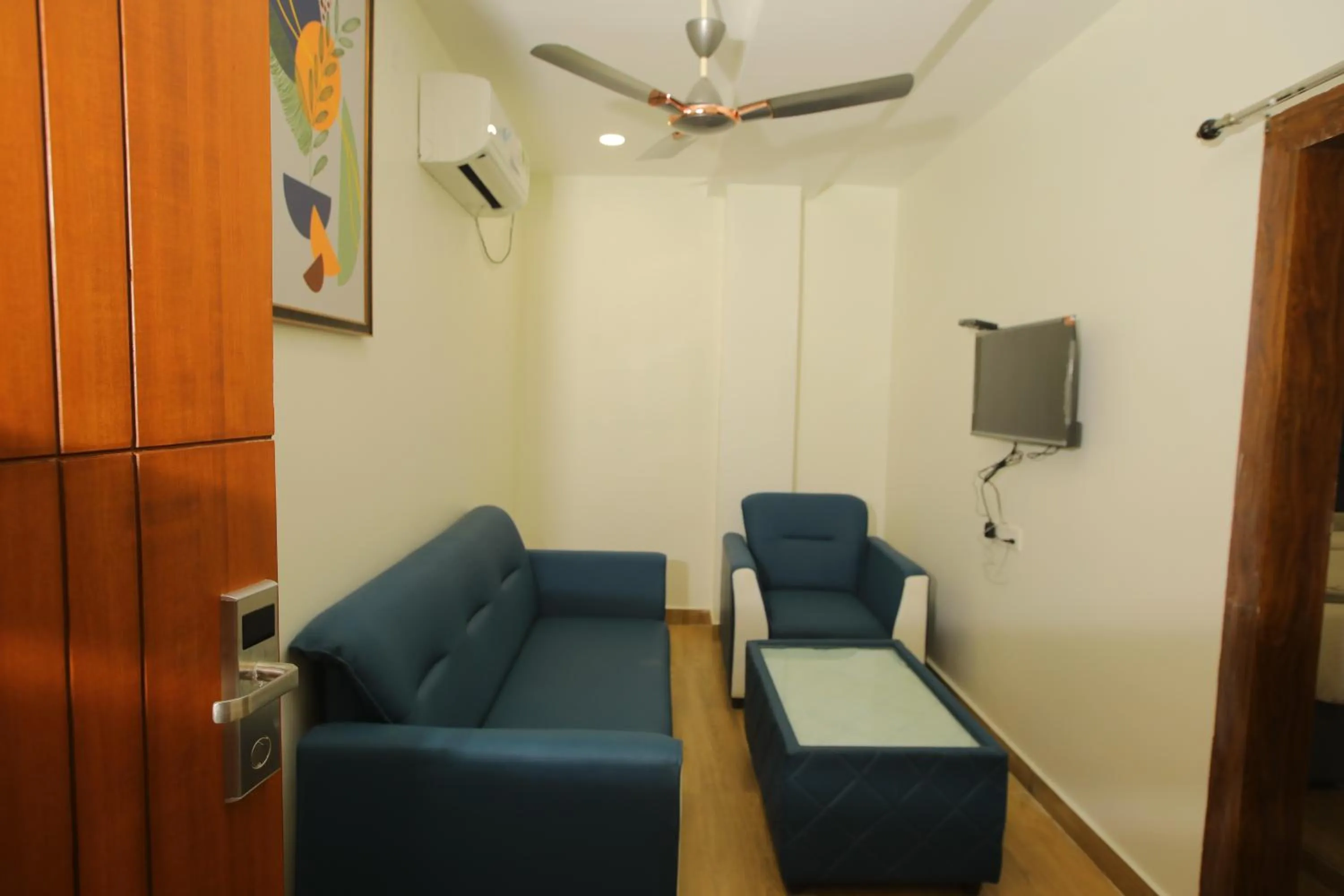 RADHA RANI RESIDENCY