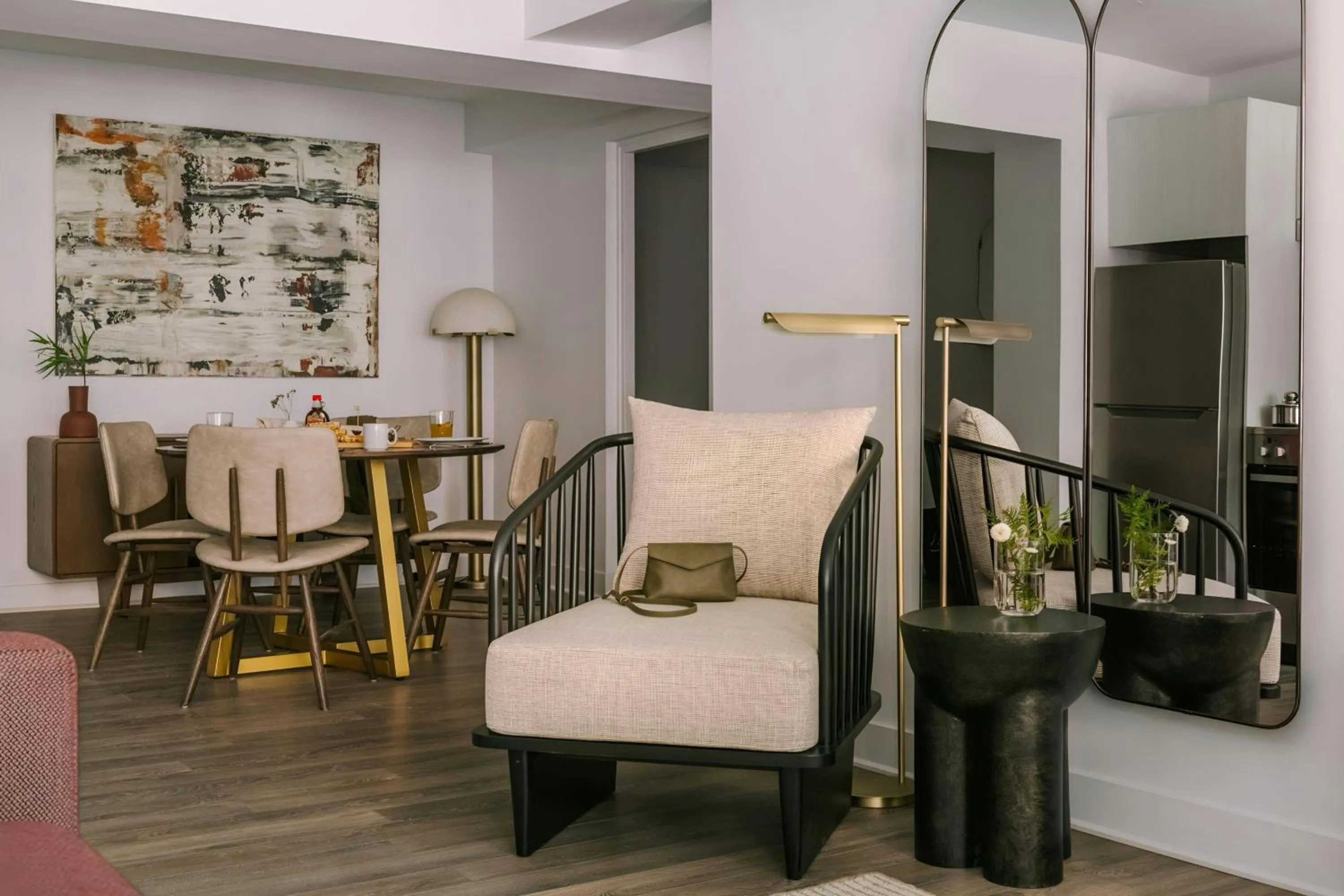 Living room in Sonder by Marriott Bonvoy Arlo Apartments Downtown