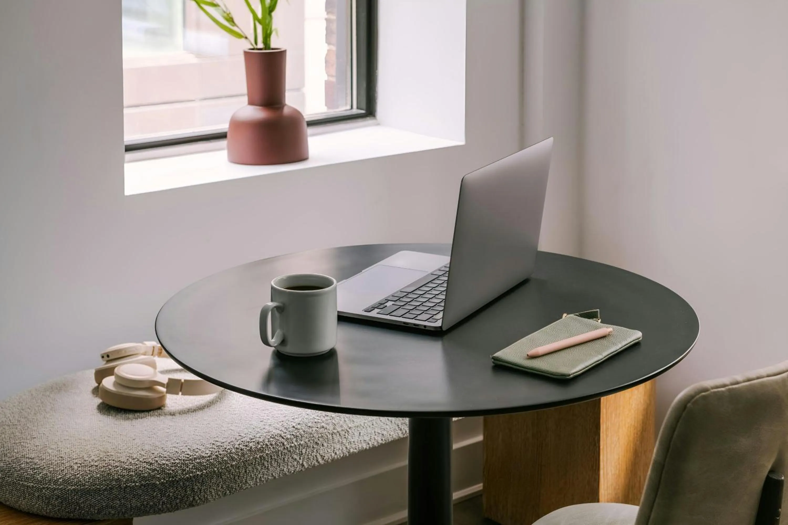 Photo of the whole room in Sonder by Marriott Bonvoy Arlo Apartments Downtown