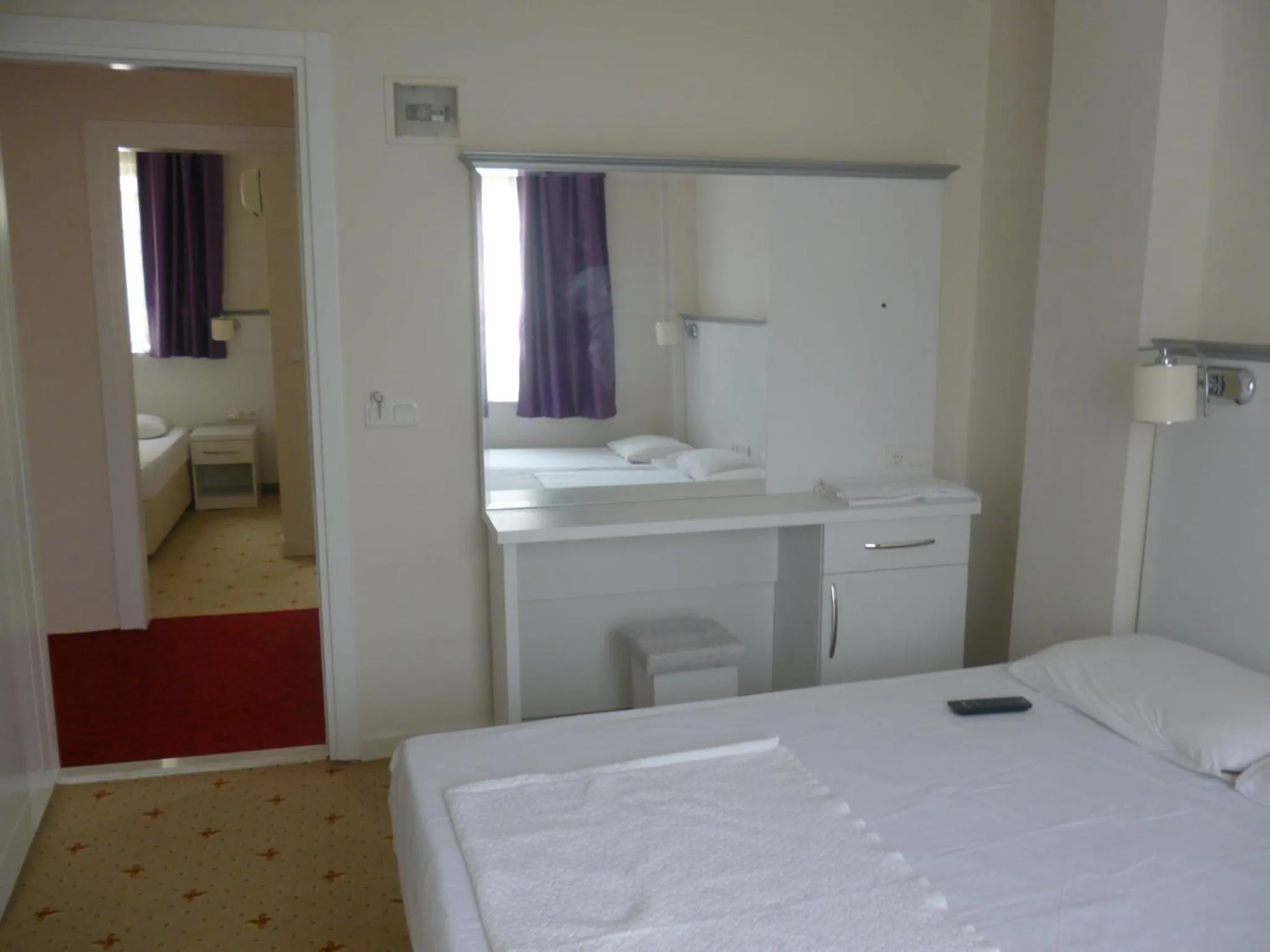 Photo of the whole room, Bed in Cicek Hotel & Apartments