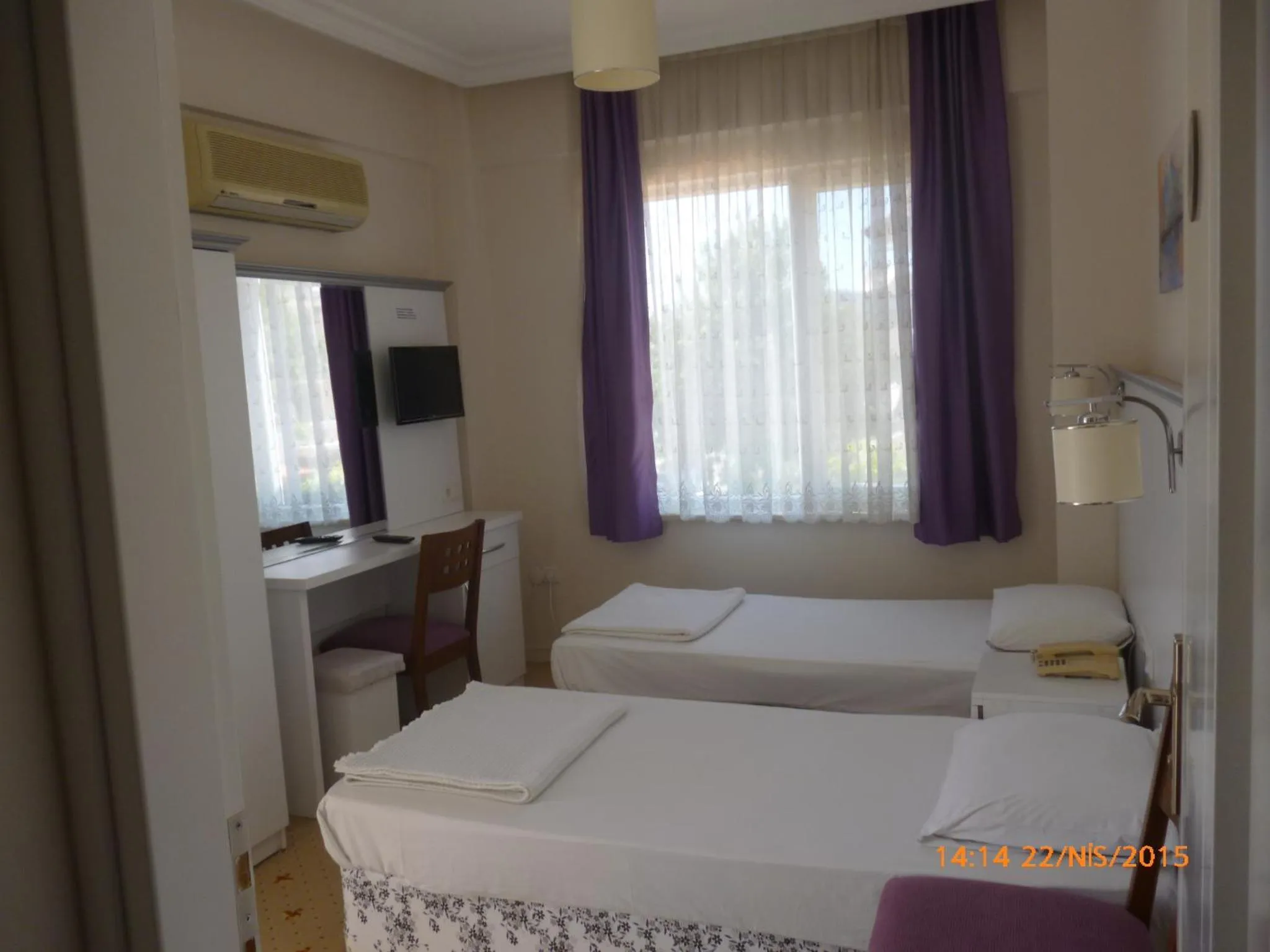 Photo of the whole room, Bed in Cicek Hotel & Apartments