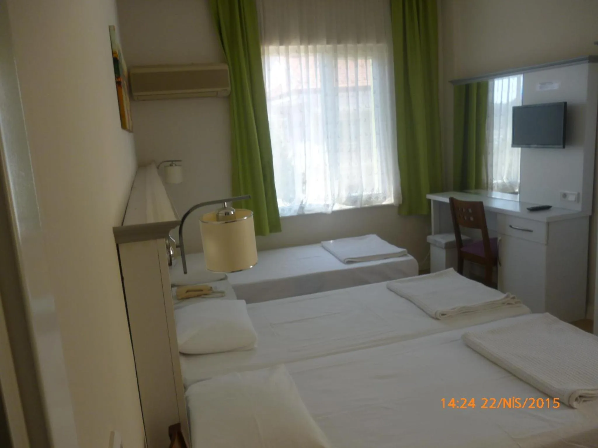Photo of the whole room, Bed in Cicek Hotel & Apartments