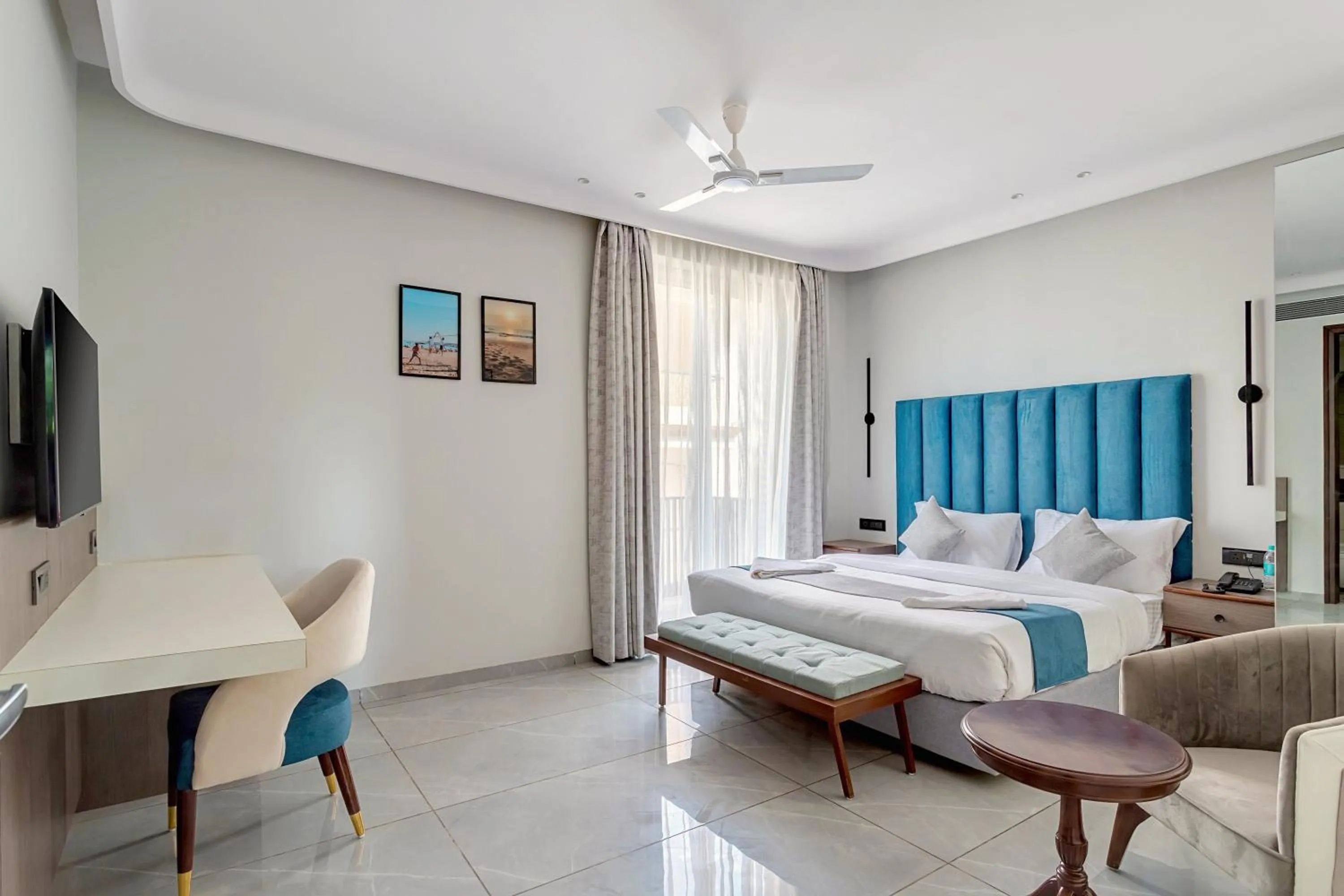 Photo of the whole room, Bed in Skon Baga Bliss Hotel by Orion Hotels