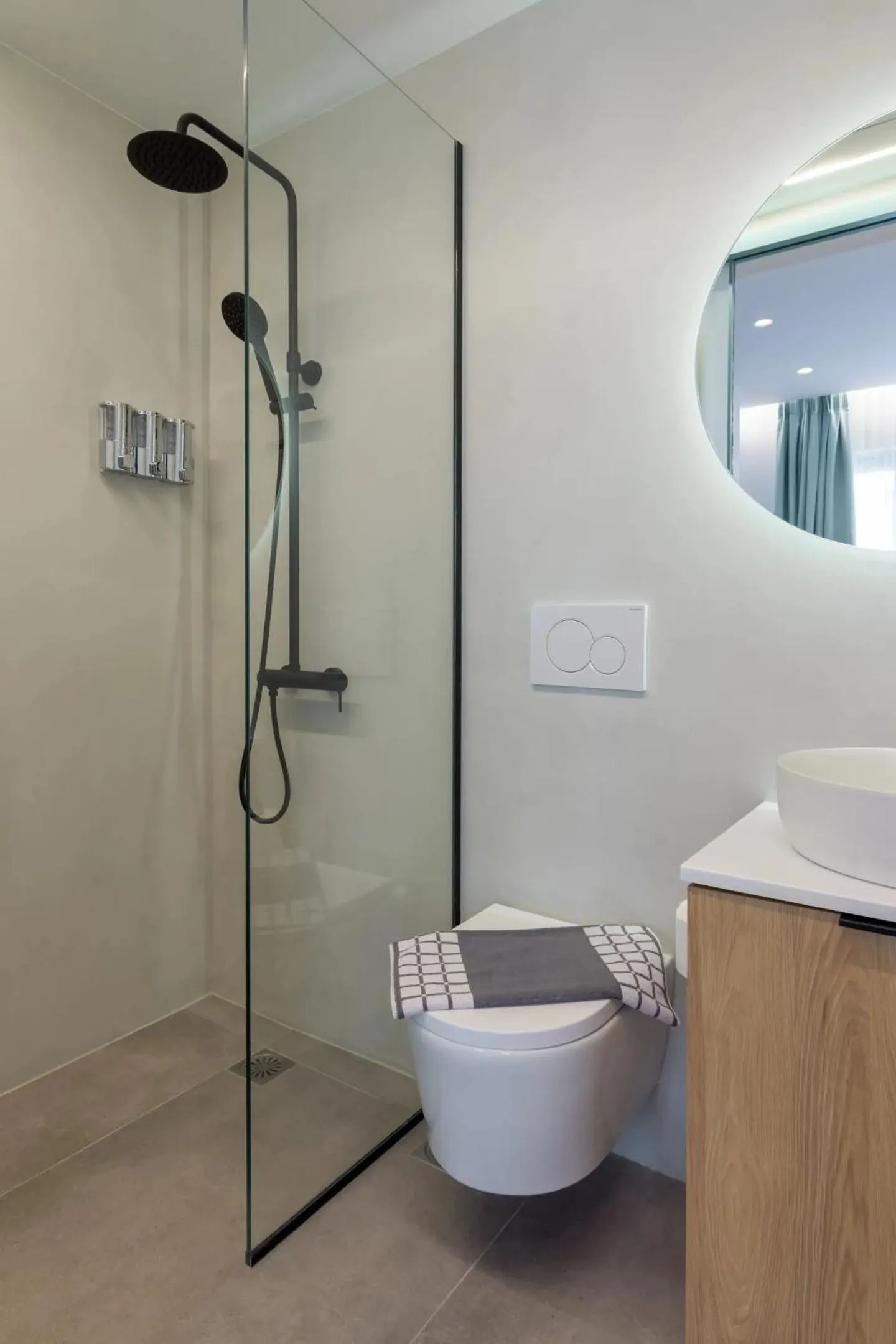 Athens Theatrou Apartments