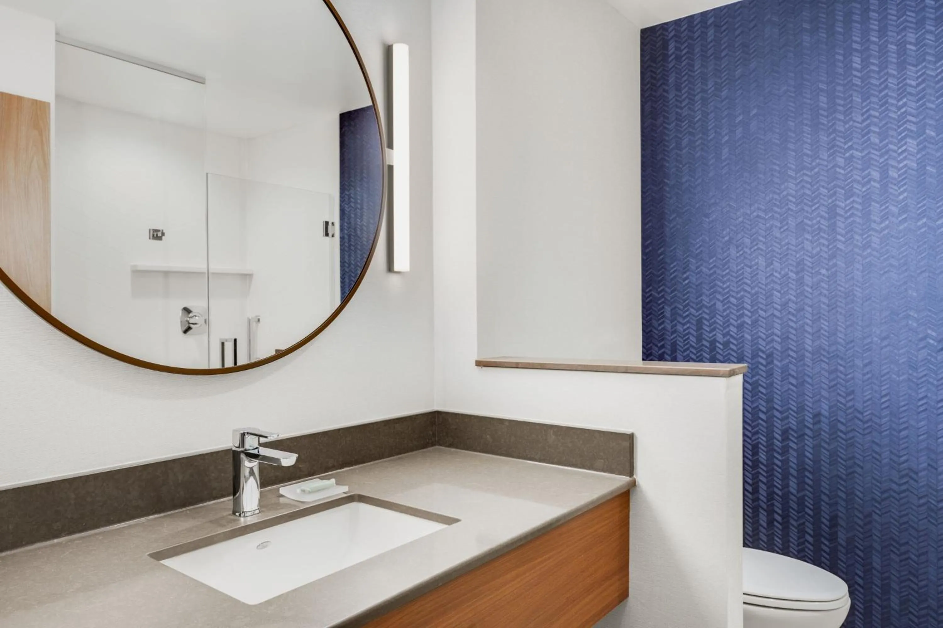 Bathroom in Fairfield by Marriott Inn & Suites Cape Girardeau