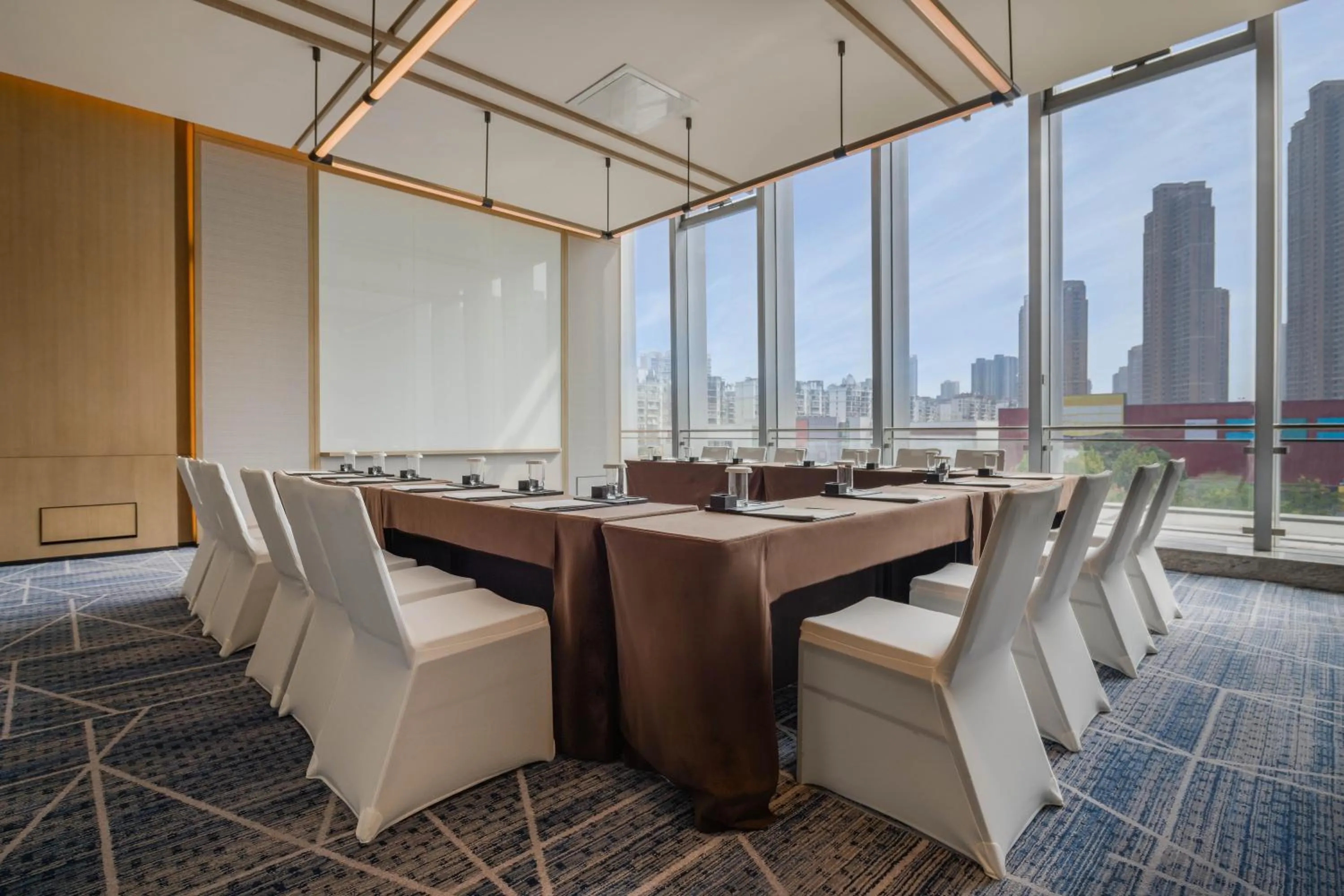 Meeting/conference room in Wuhan Marriott Hotel Wuchang