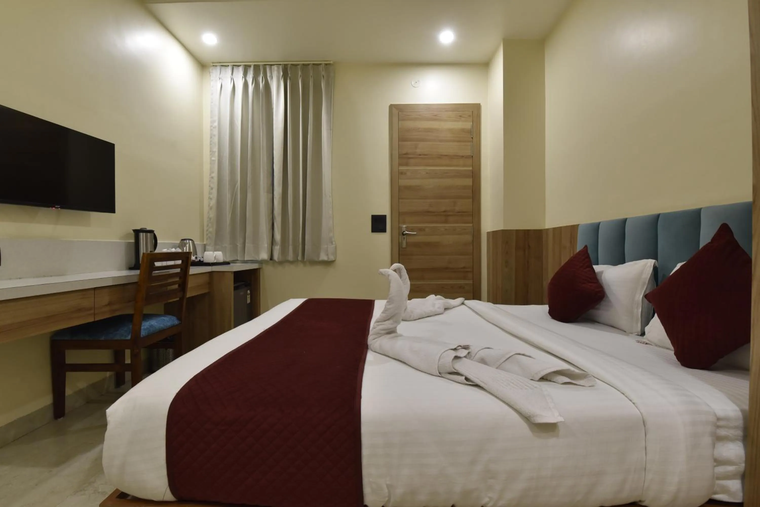 Bedroom in Hotel Anju Shree Inn-Near Jaipur Airport Terminal 1