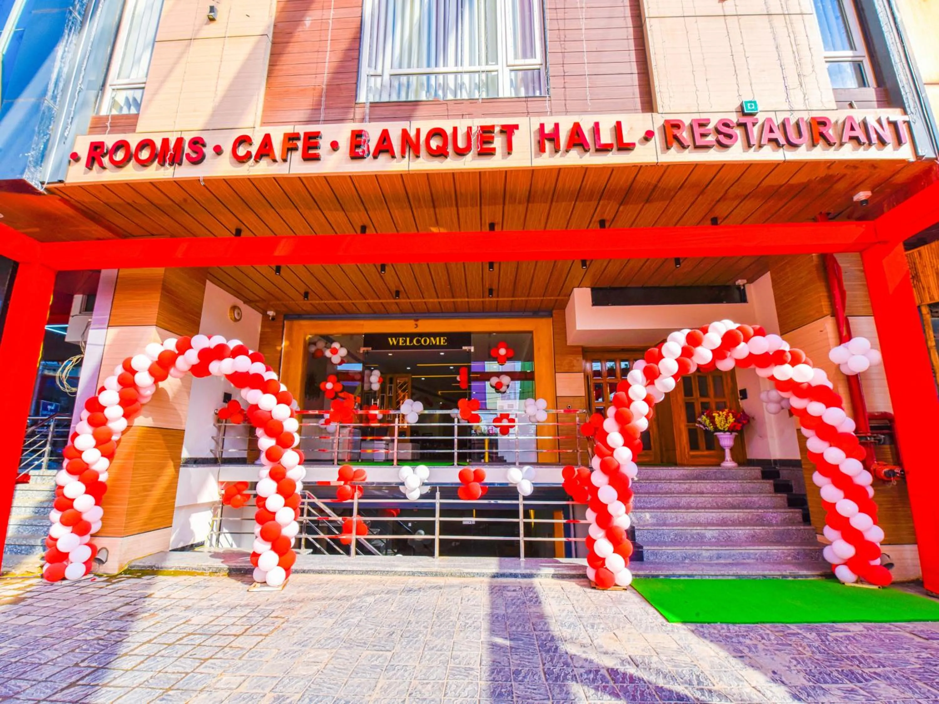 Facade/entrance in Hotel Anju Shree Inn-Near Jaipur Airport Terminal 1