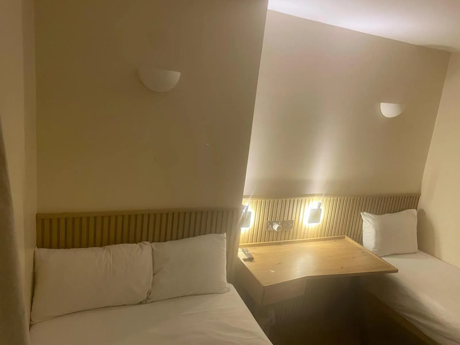 Bed in Exhibition Court Hotel 4