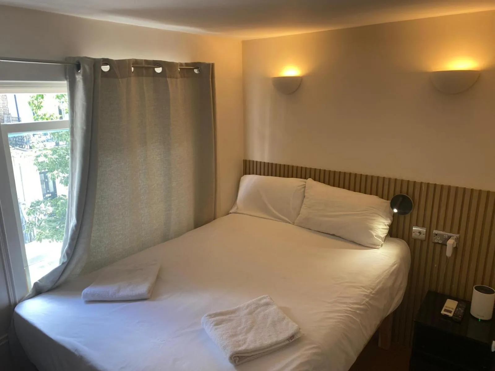 Bed in Exhibition Court Hotel 4