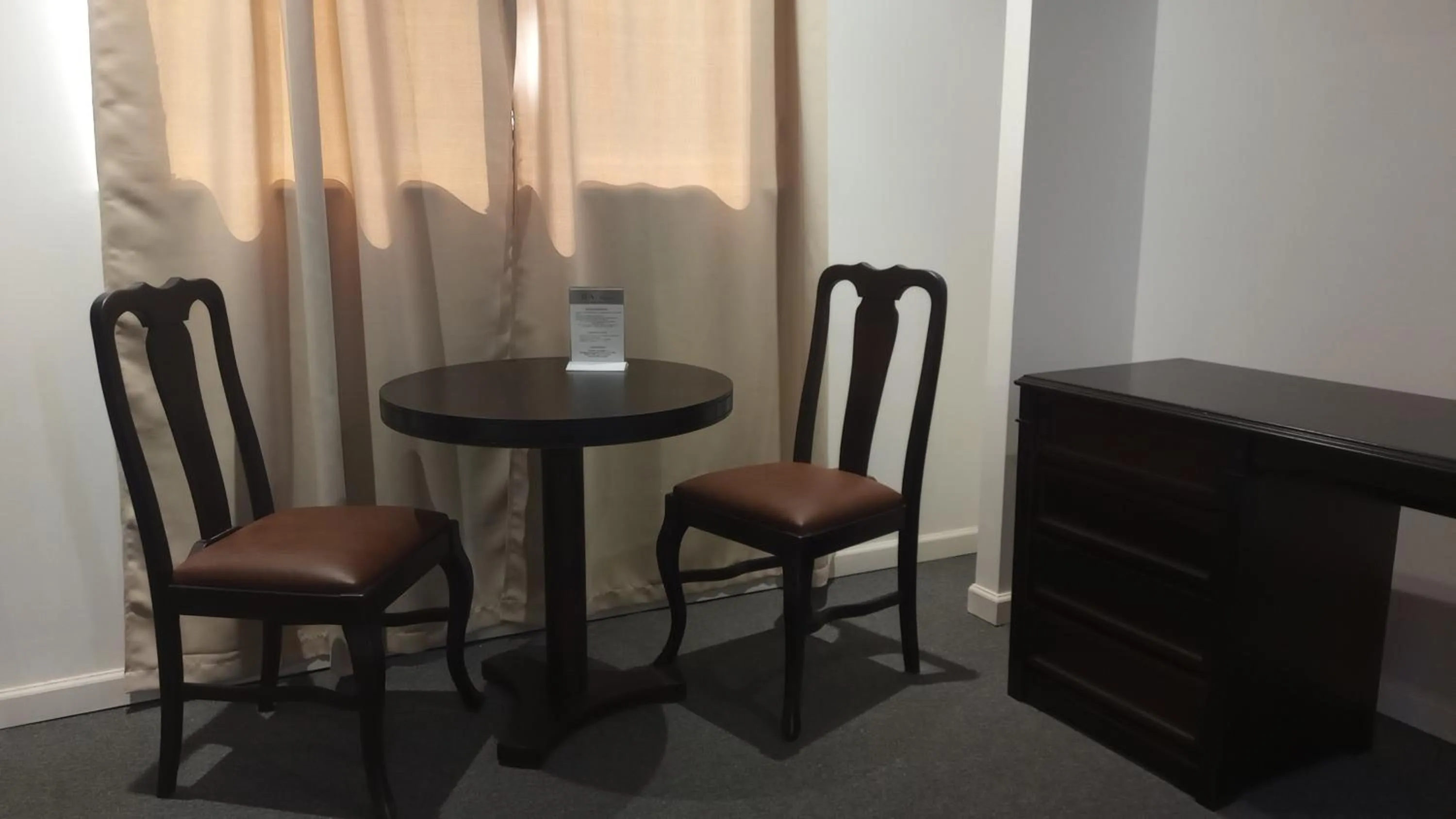 Seating area in Hotel BA Congreso