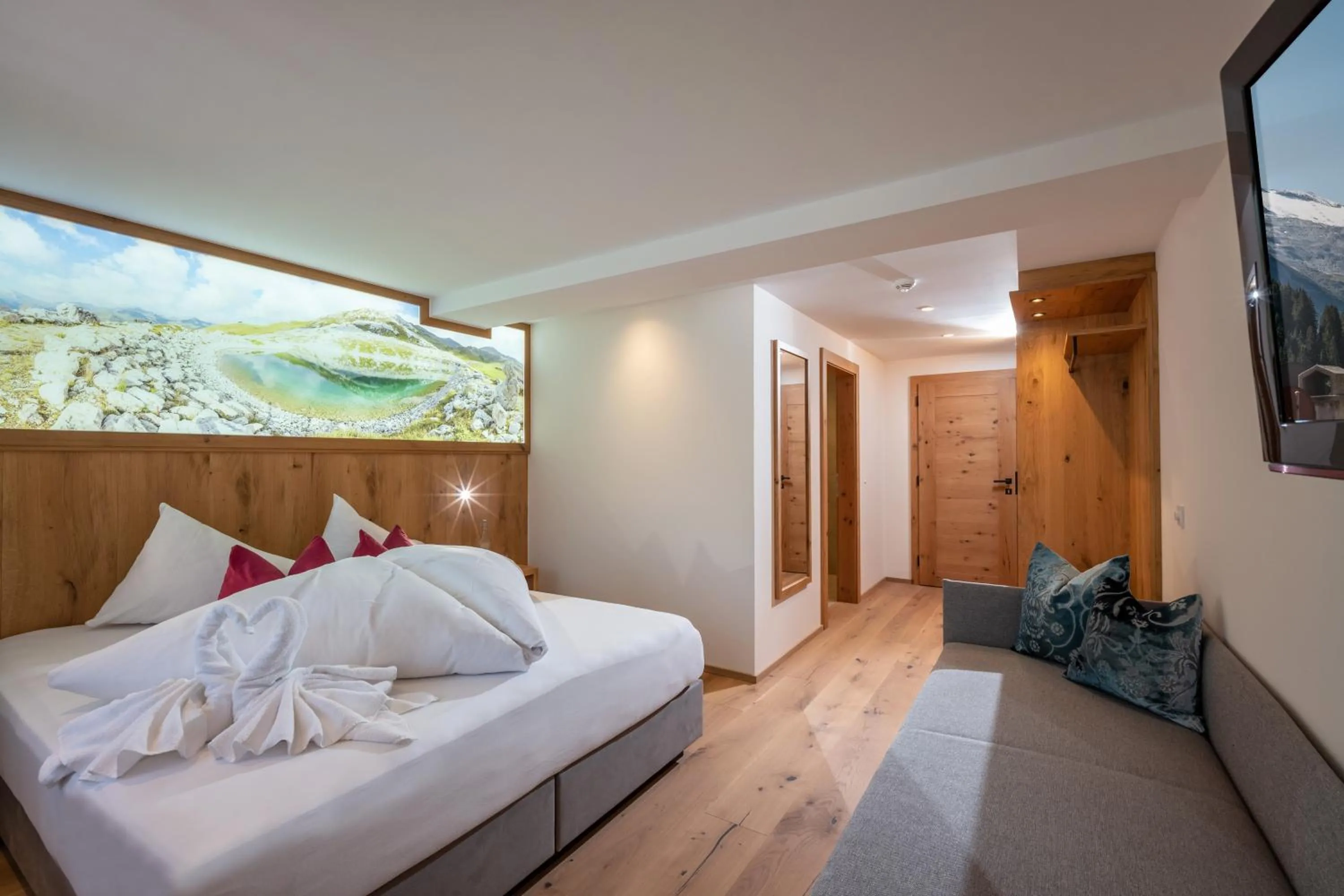 Photo of the whole room, Bed in Hotel Pension Alpengruß